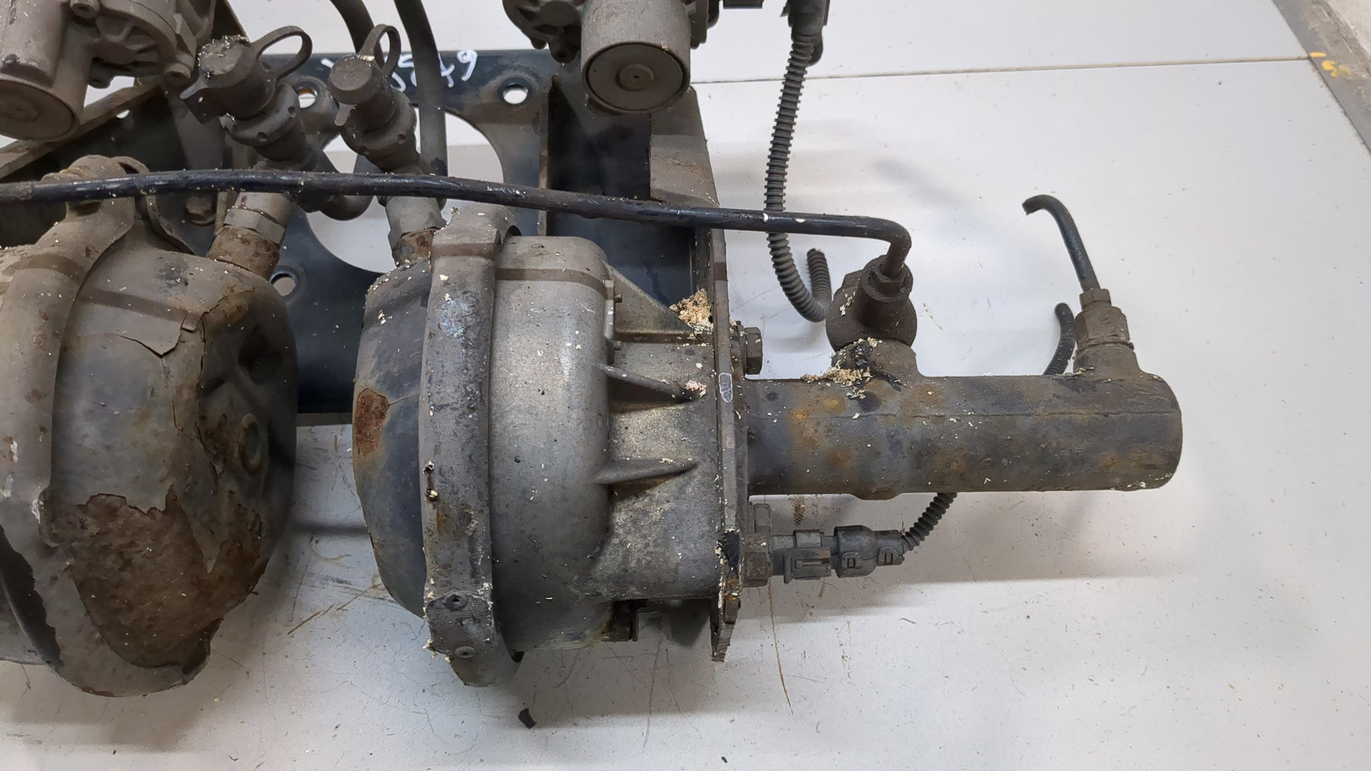 Цилиндр тормозной главный