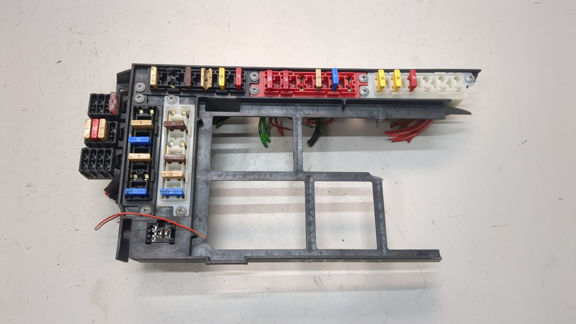 Блок предохранителей