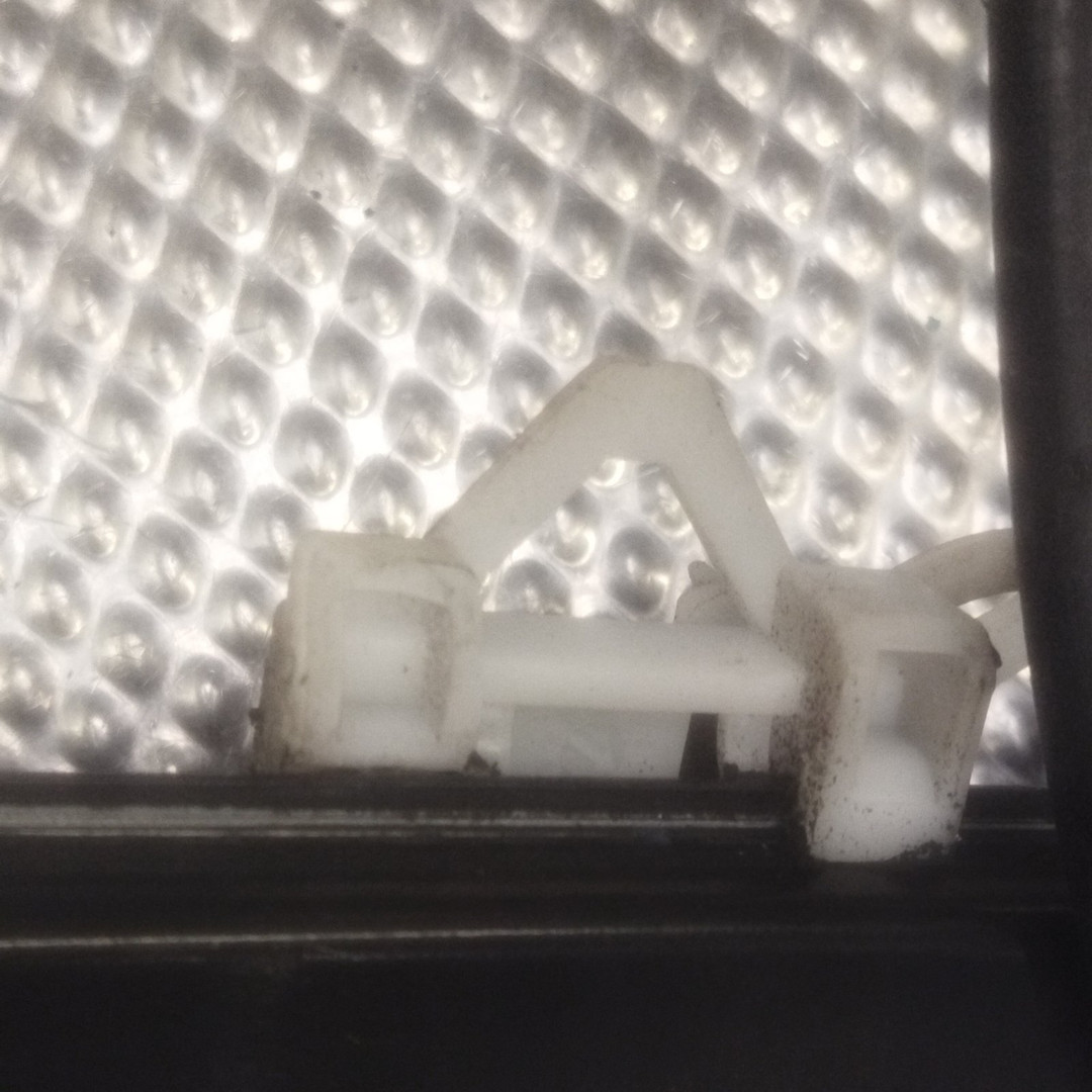 Стеклоподъемник электр. передний левый