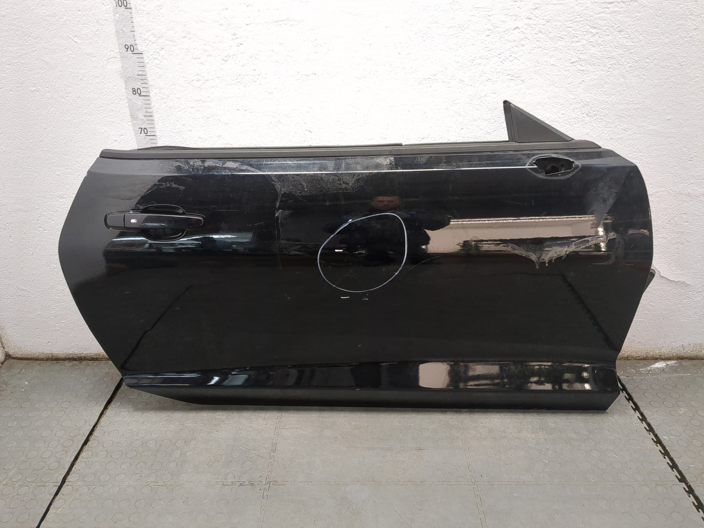 Дверь передняя правая