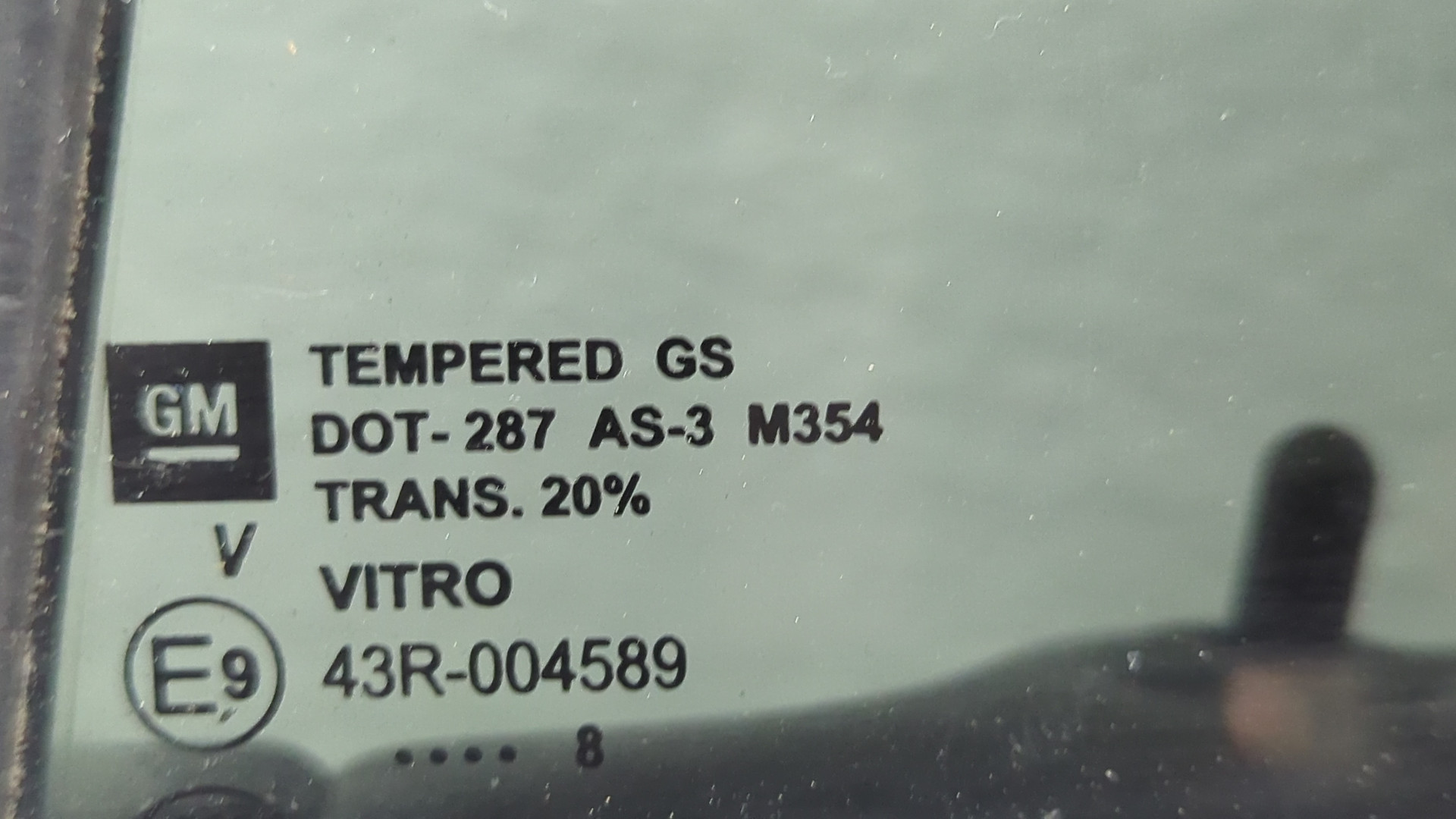 Дверь задняя левая