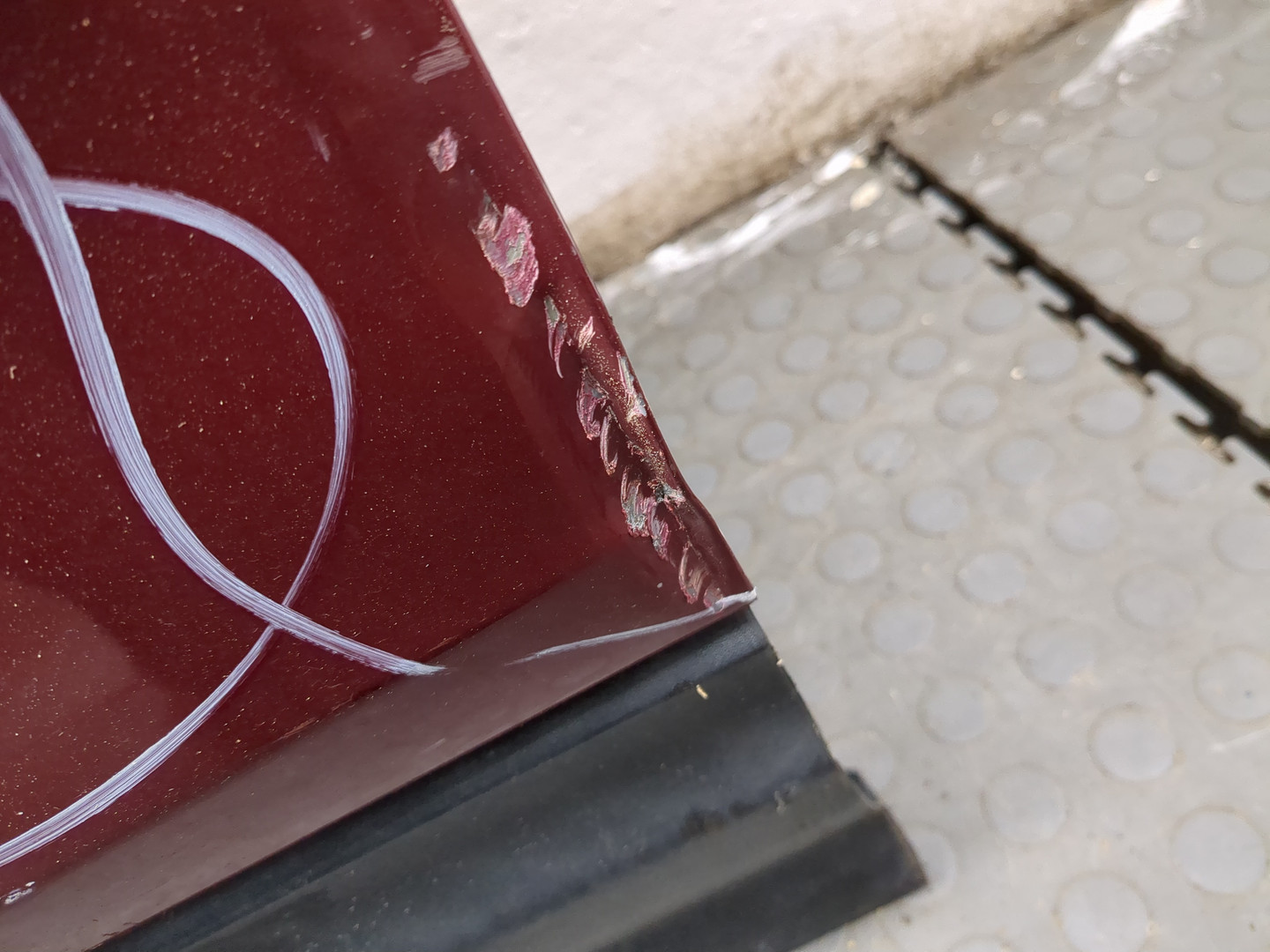 Дверь передняя левая