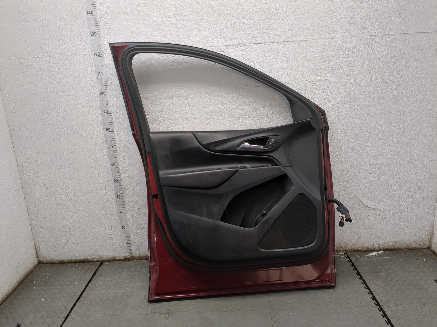 Дверь передняя левая