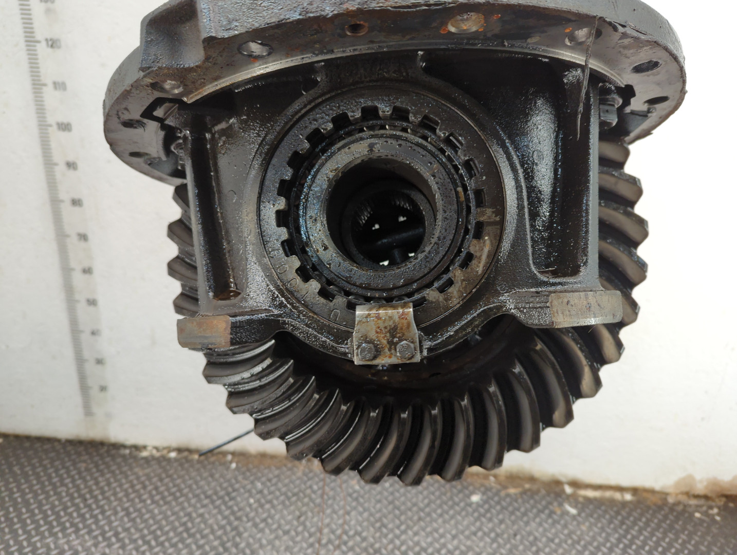 Редуктор заднего моста