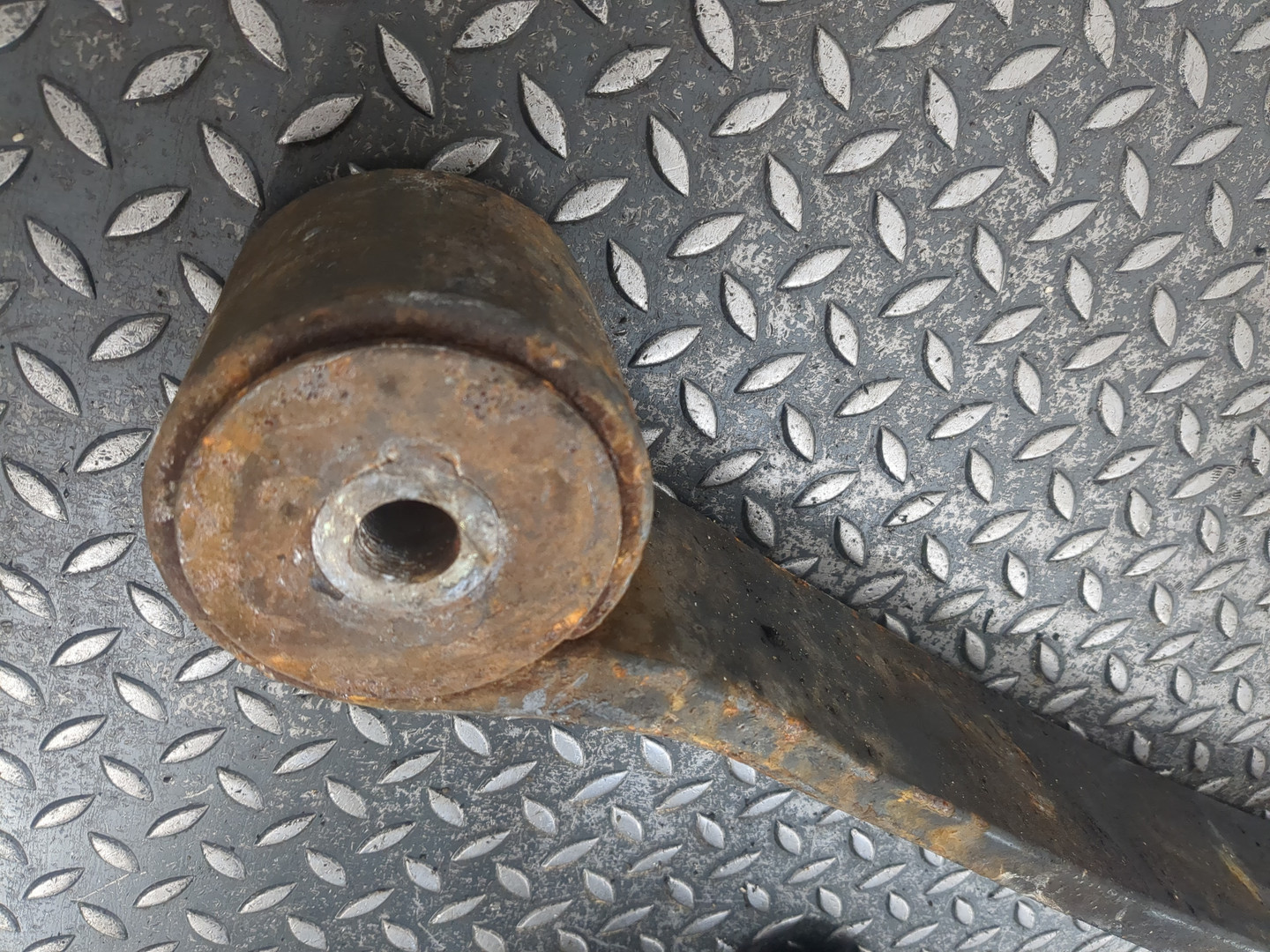 Рессора передняя