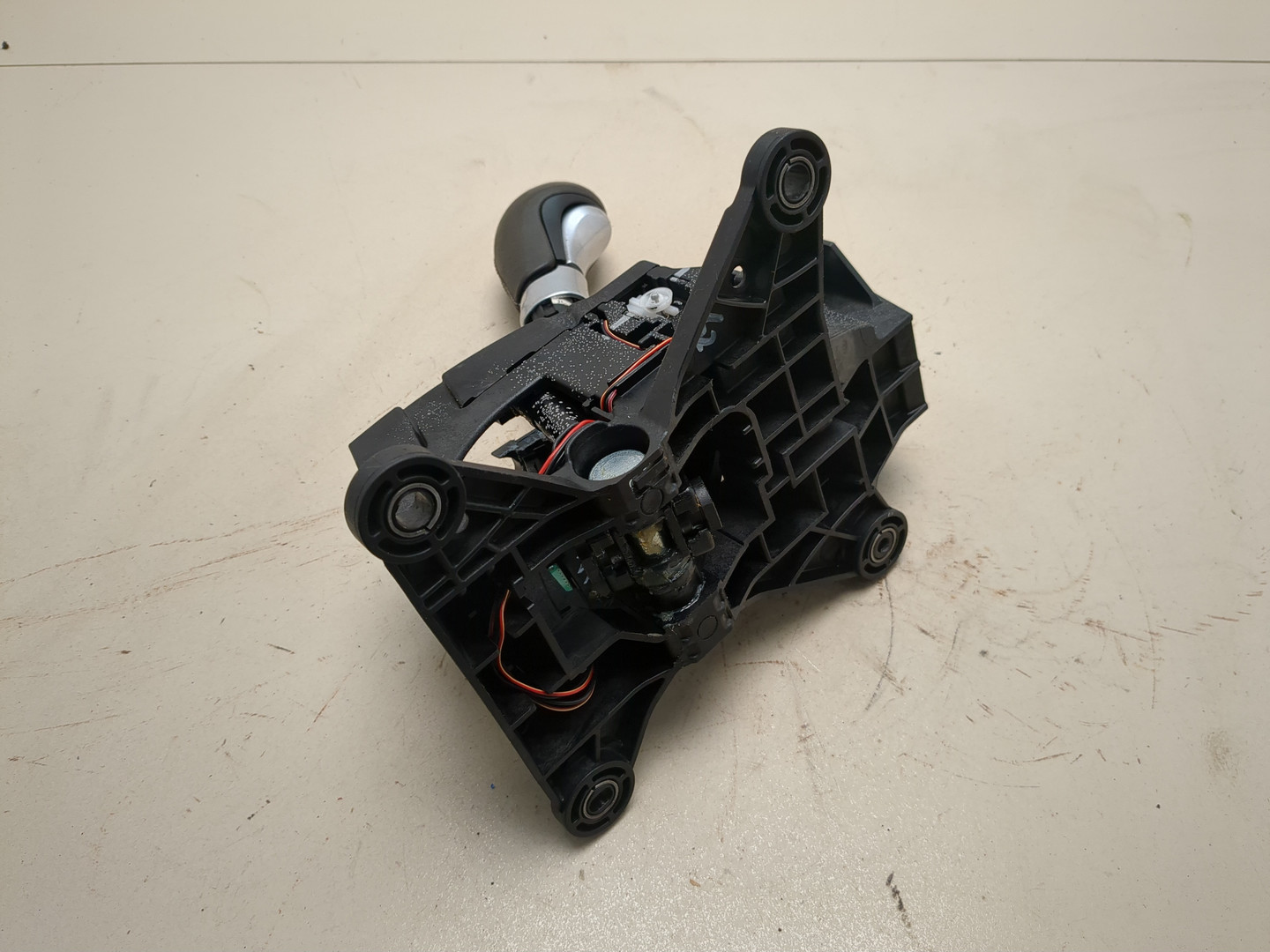 Кулиса МКПП / АКПП