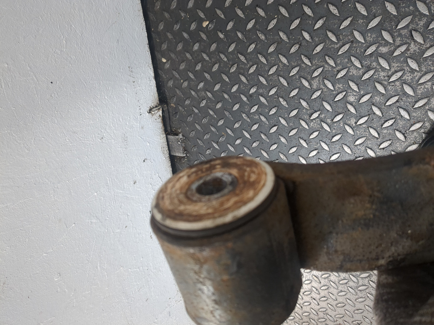 Рессора передняя