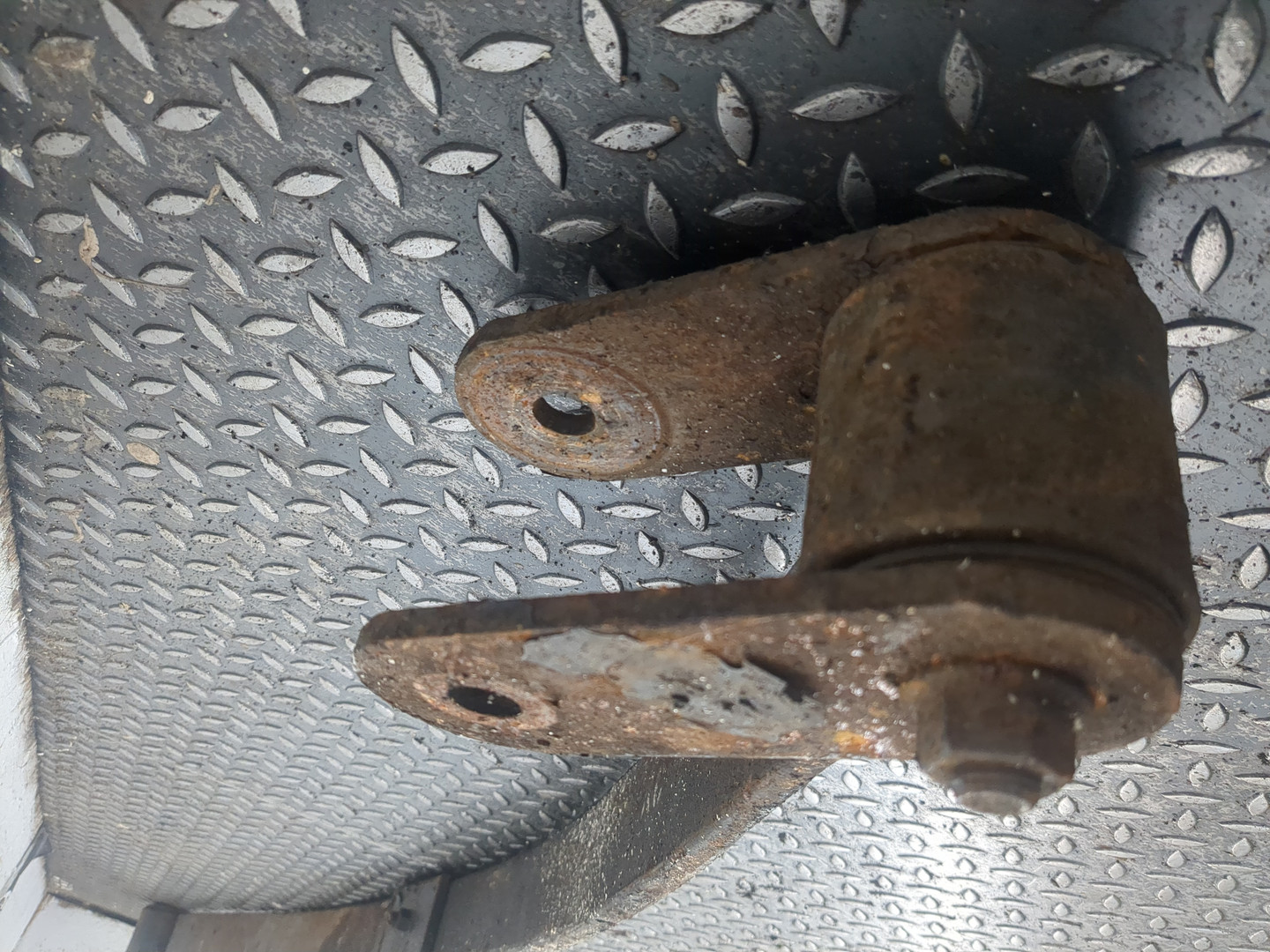 Рессора передняя