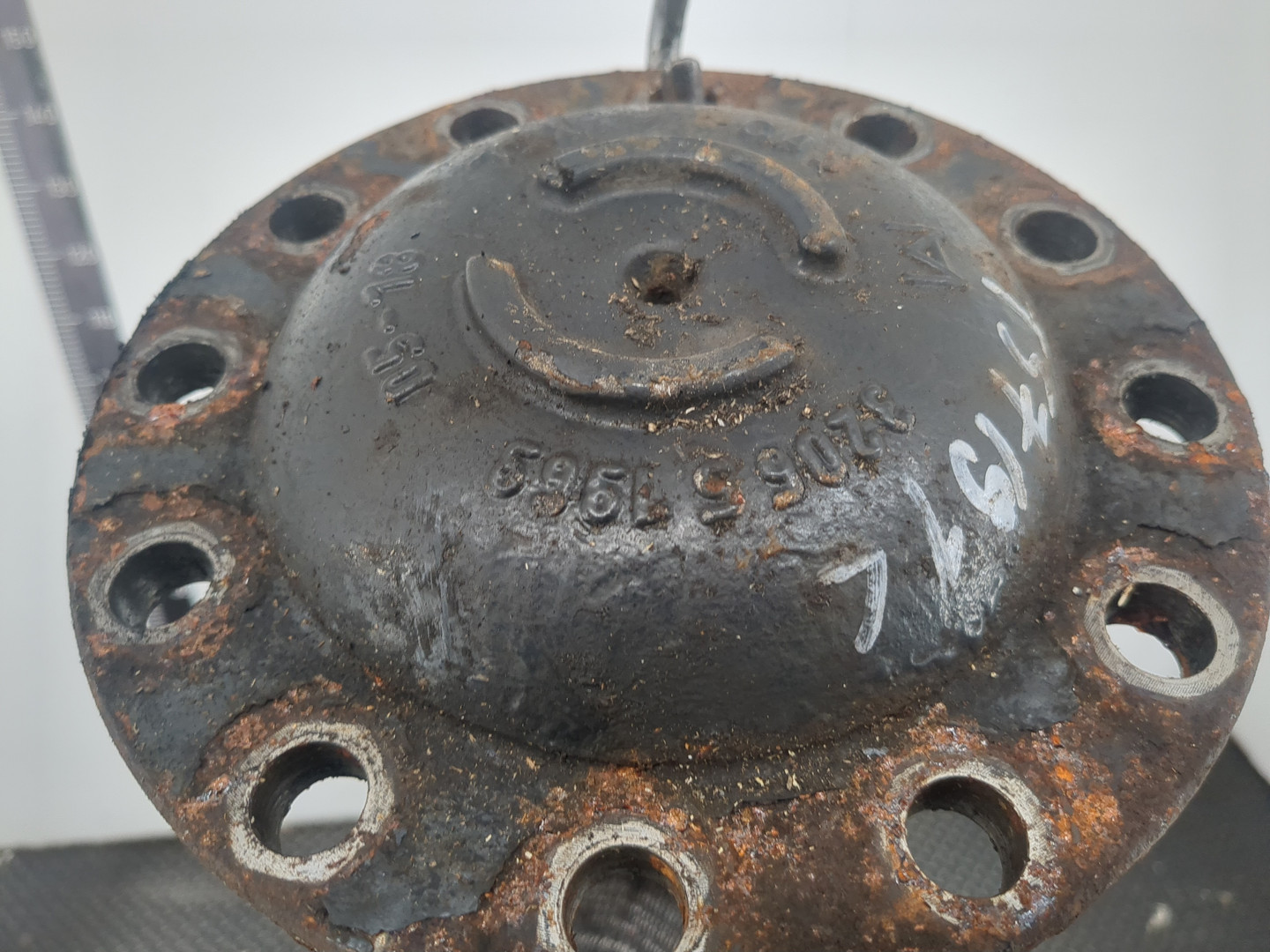 Полуось передняя левая