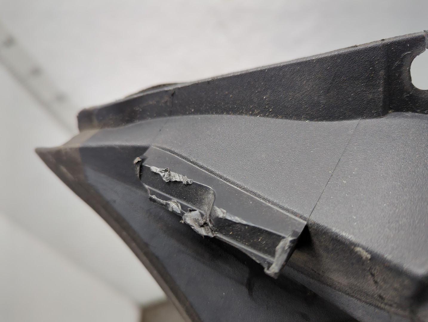 Решетка стеклоочистителей (Жабо)