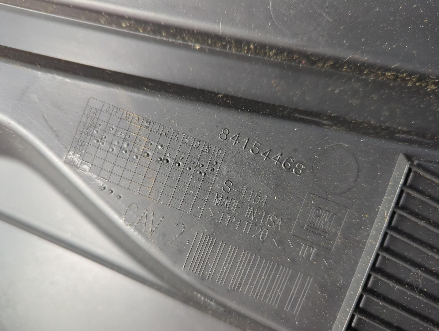 Решетка стеклоочистителей (Жабо)