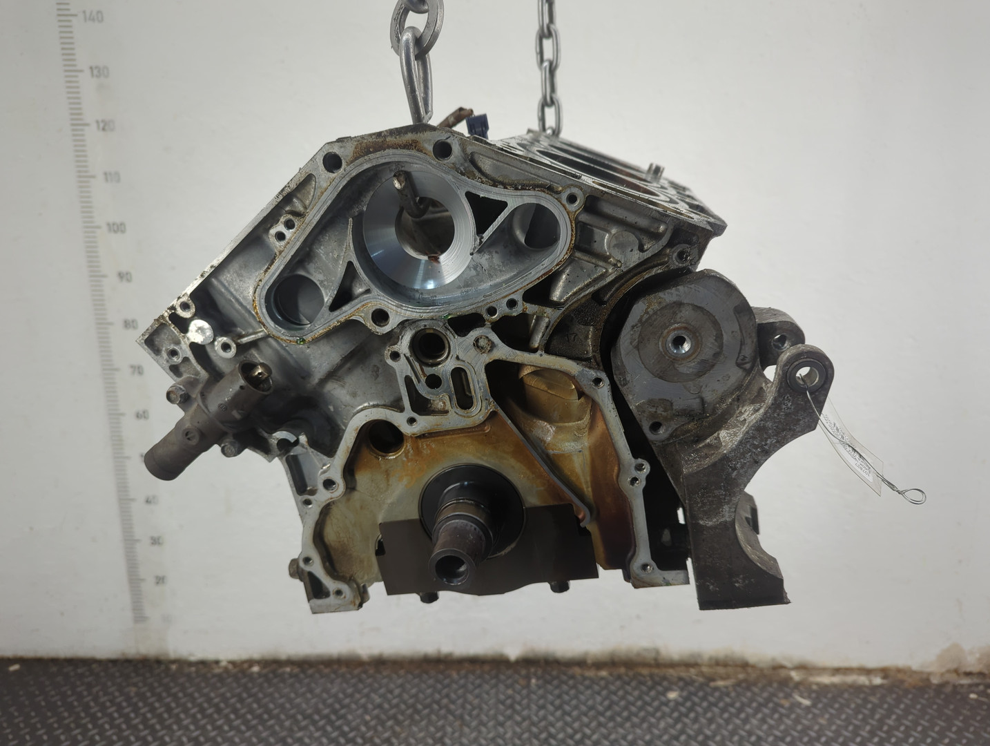 Блок двигателя