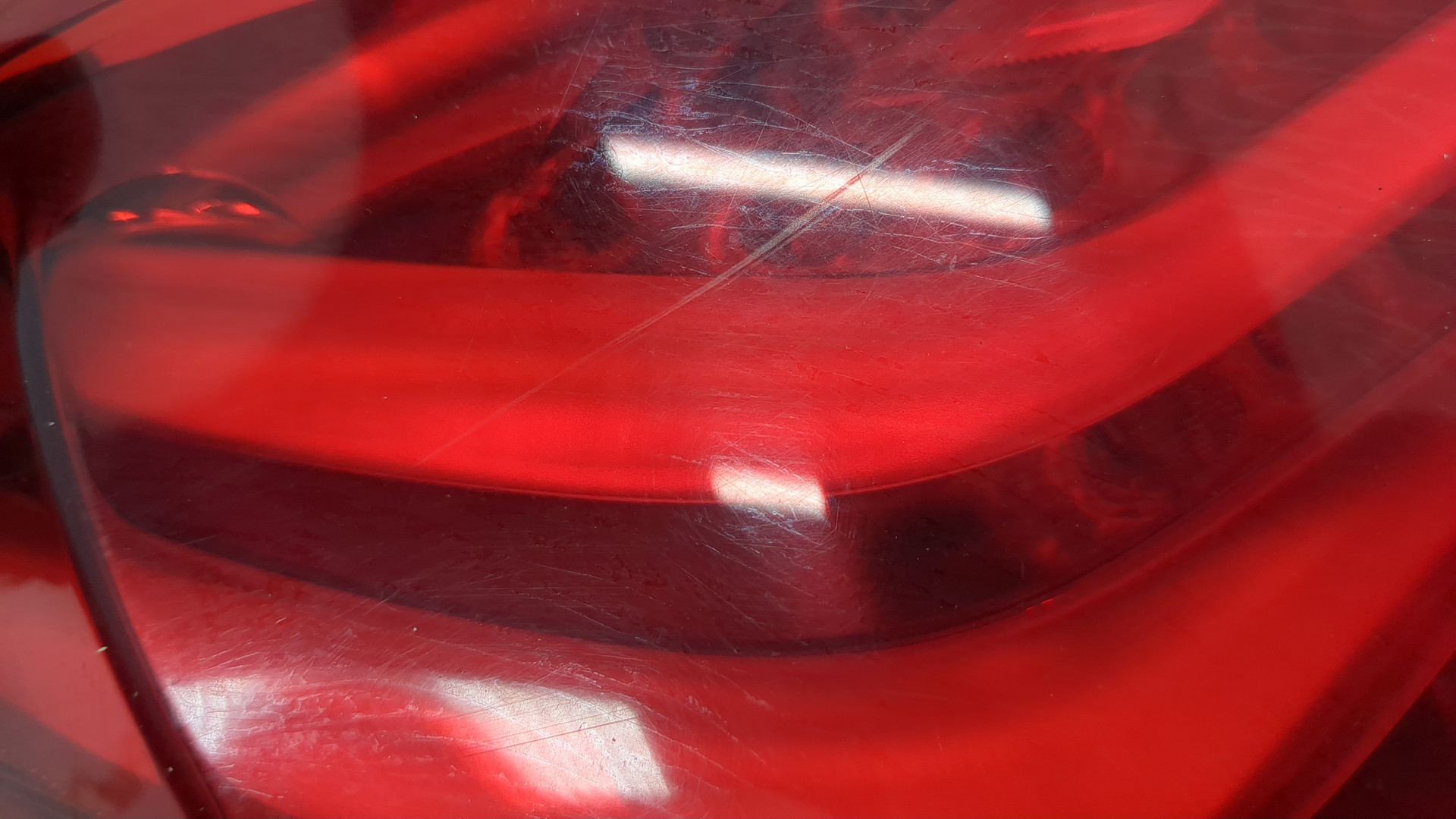 Фонарь задний левый