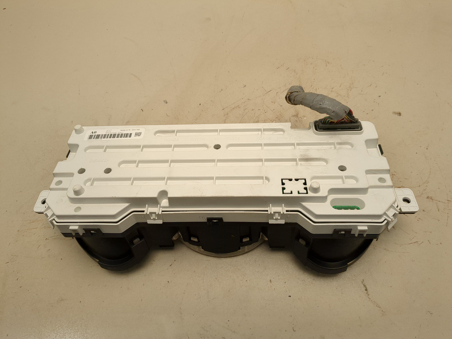 Панель приборов