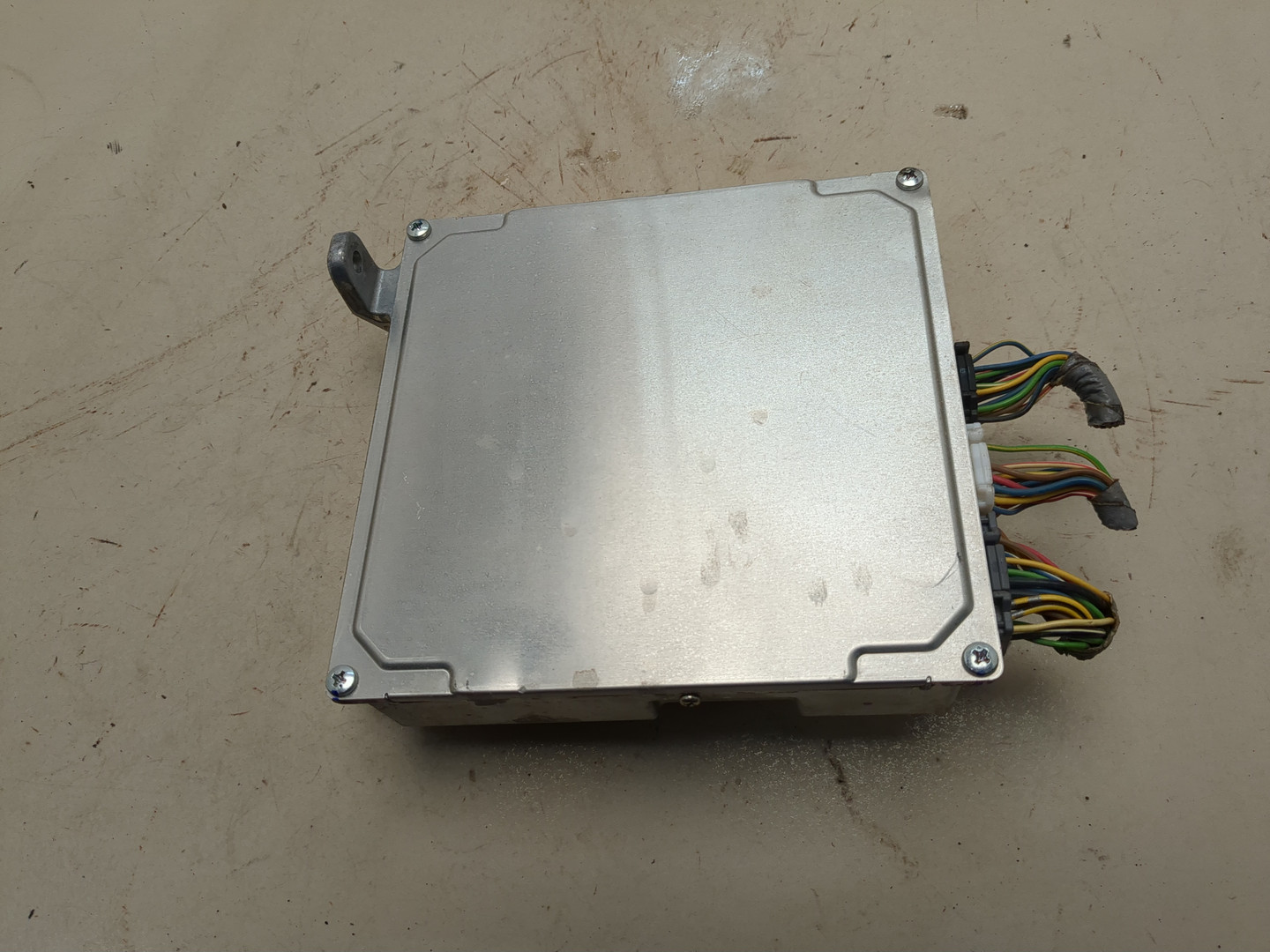 Блок управления двигателем