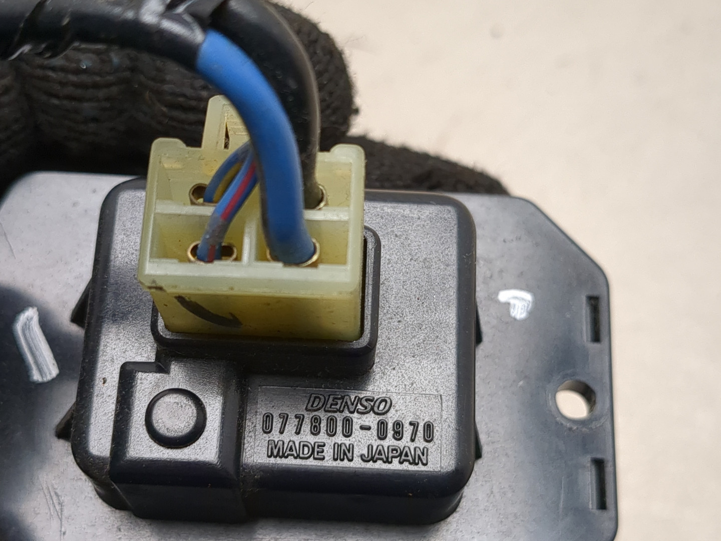 Резистор отопителя