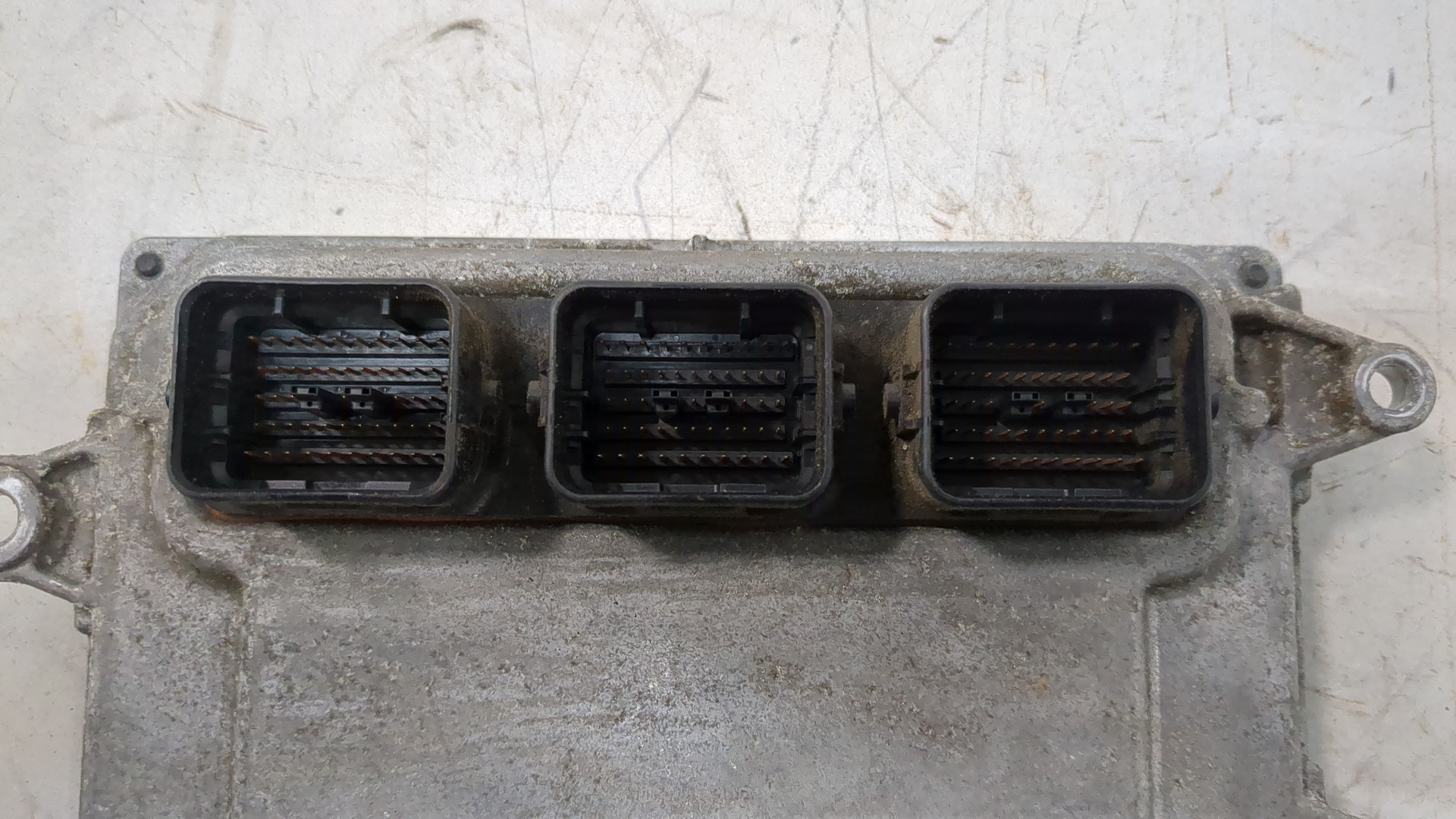 Блок управления двигателем