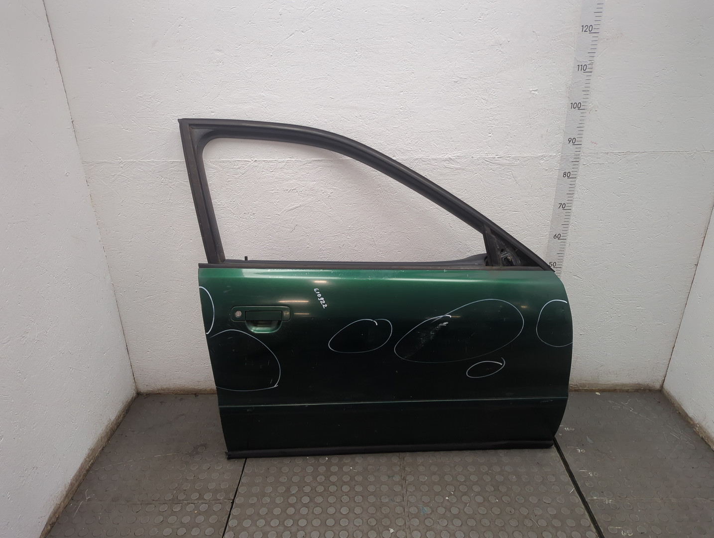 Дверь передняя правая