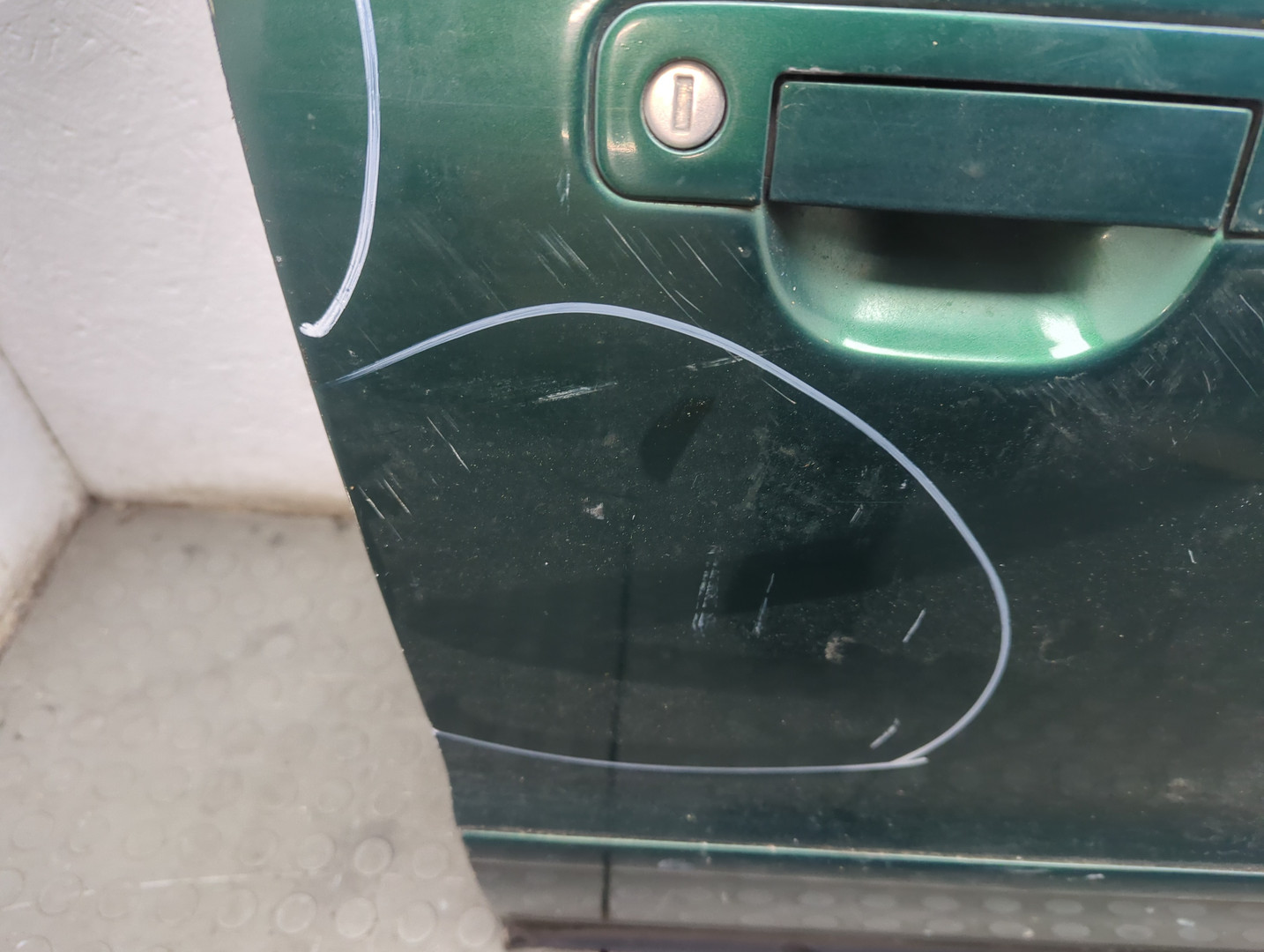 Дверь передняя правая