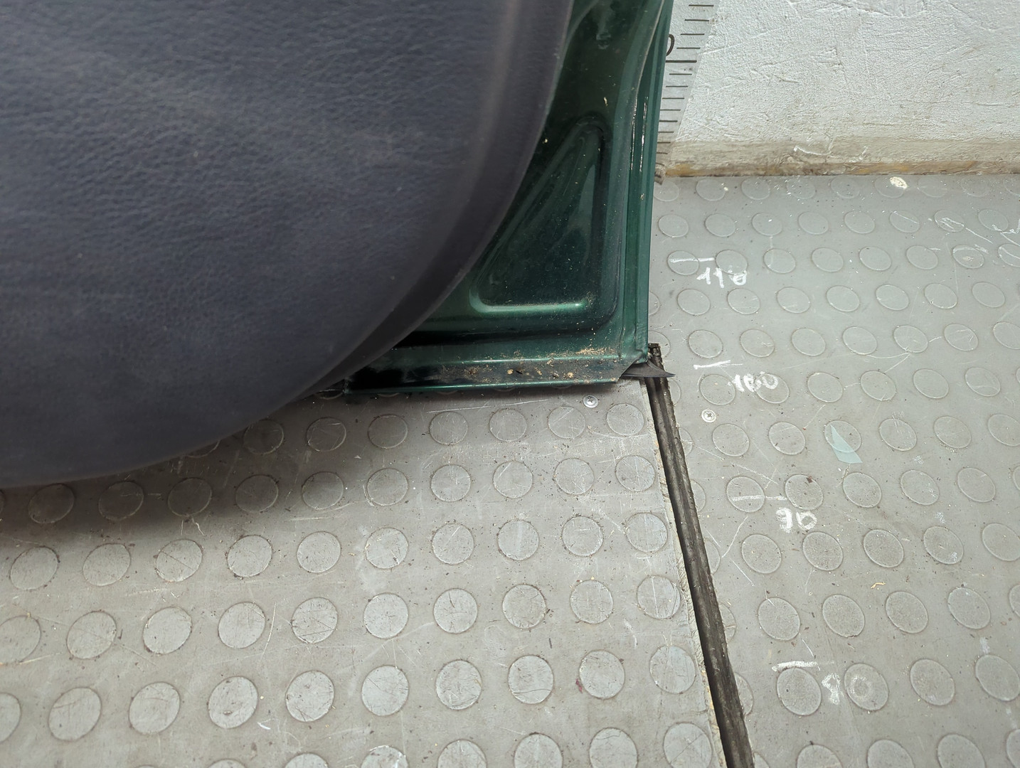 Дверь передняя правая