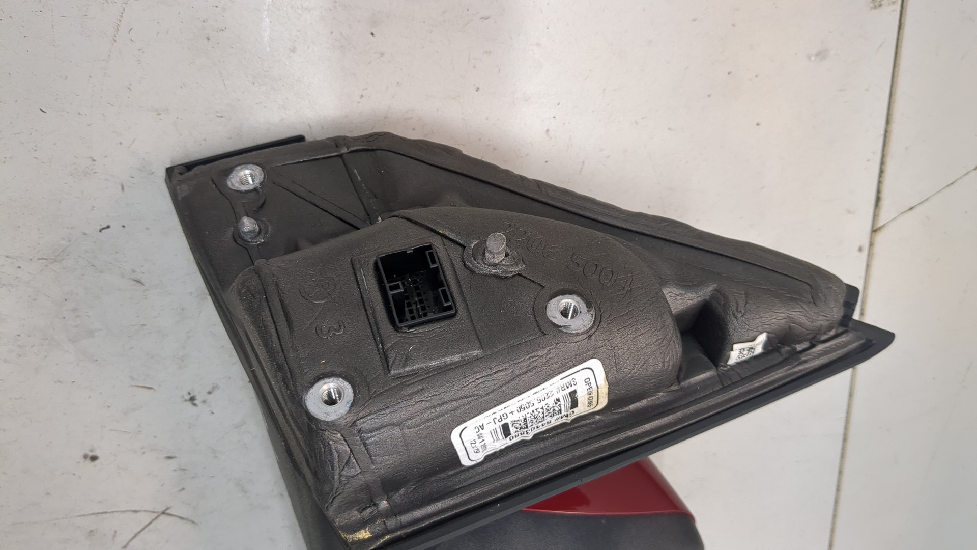 Зеркало правое электрическое