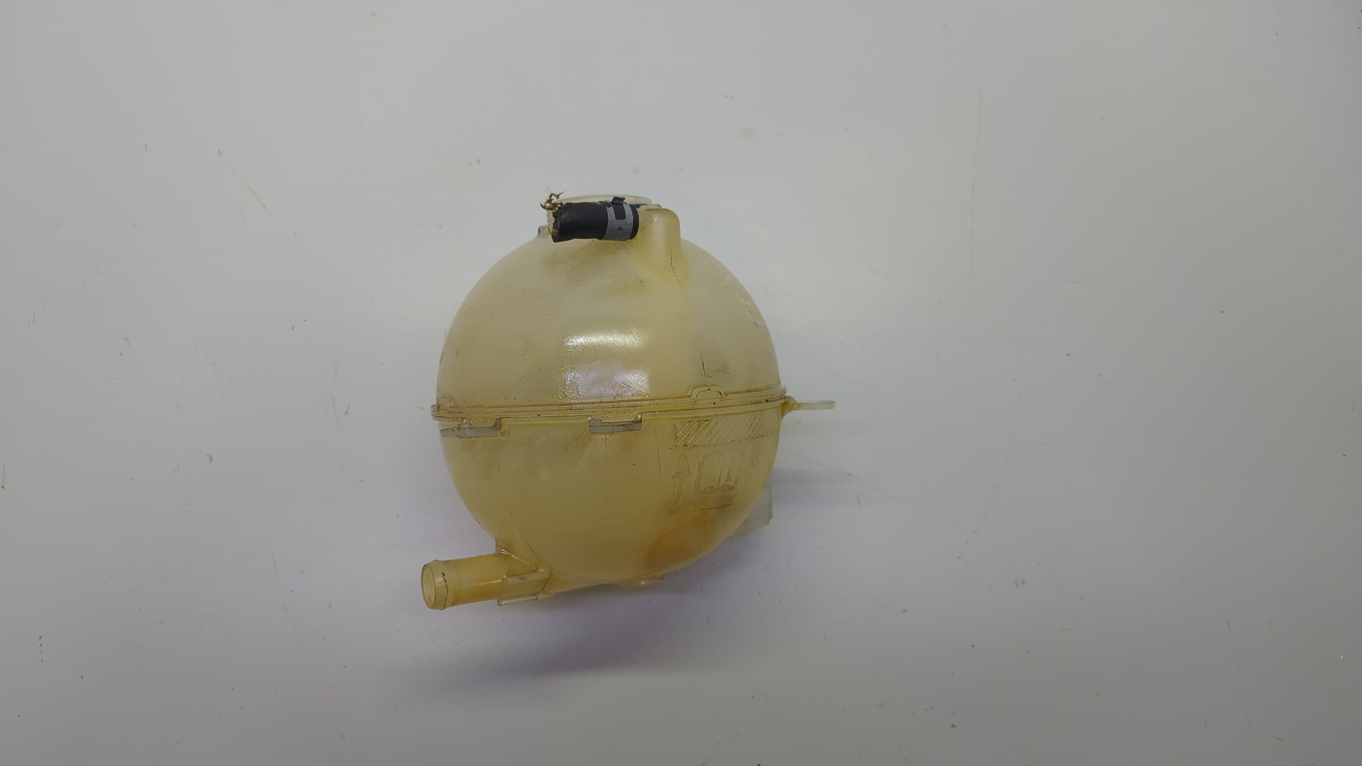 Бачок расширительный