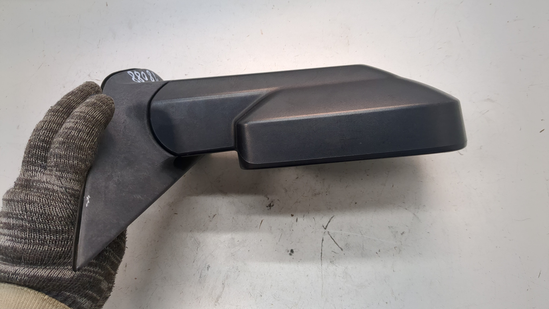 Зеркало правое электрическое