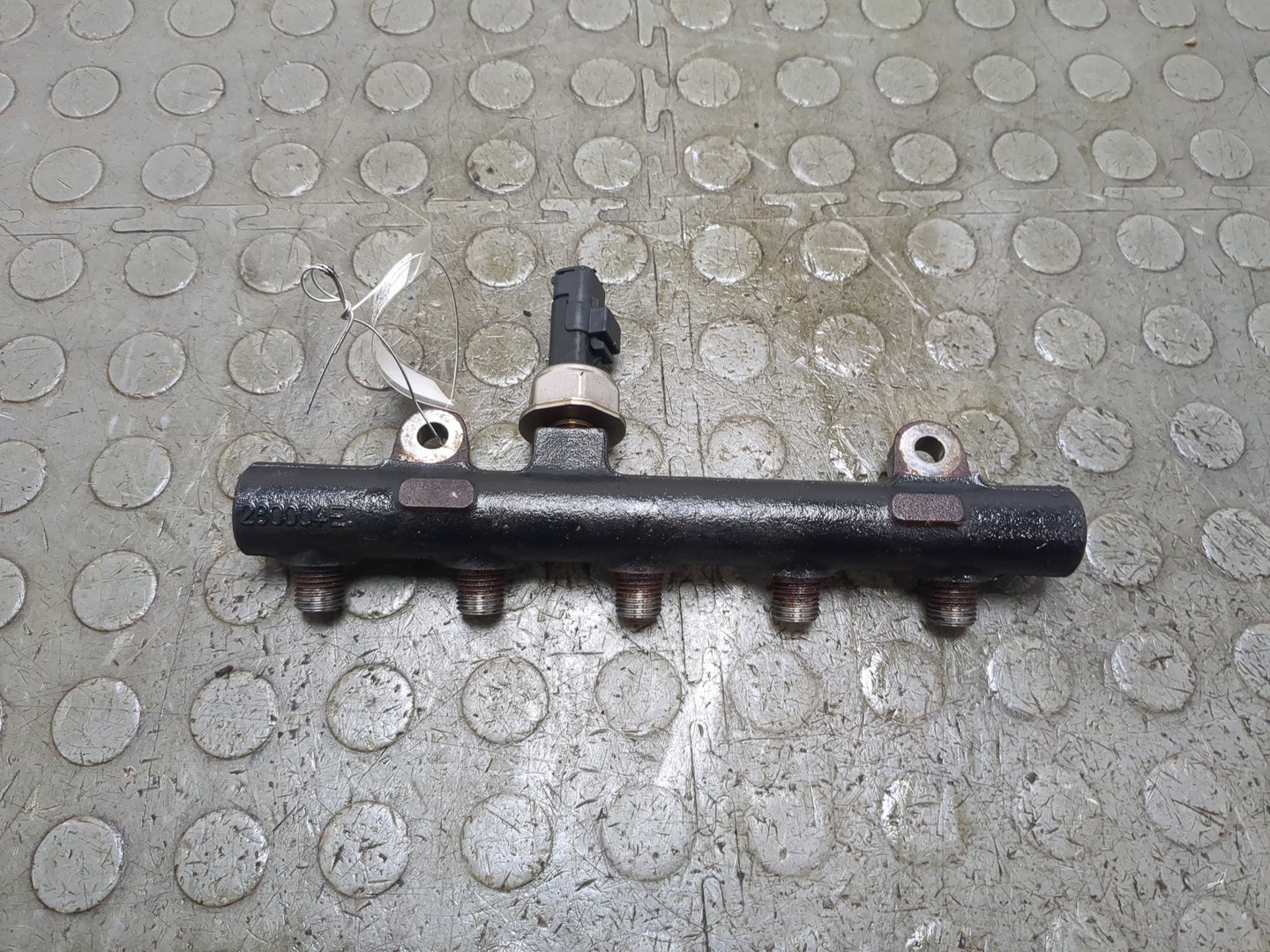 Рейка топливная (рампа)