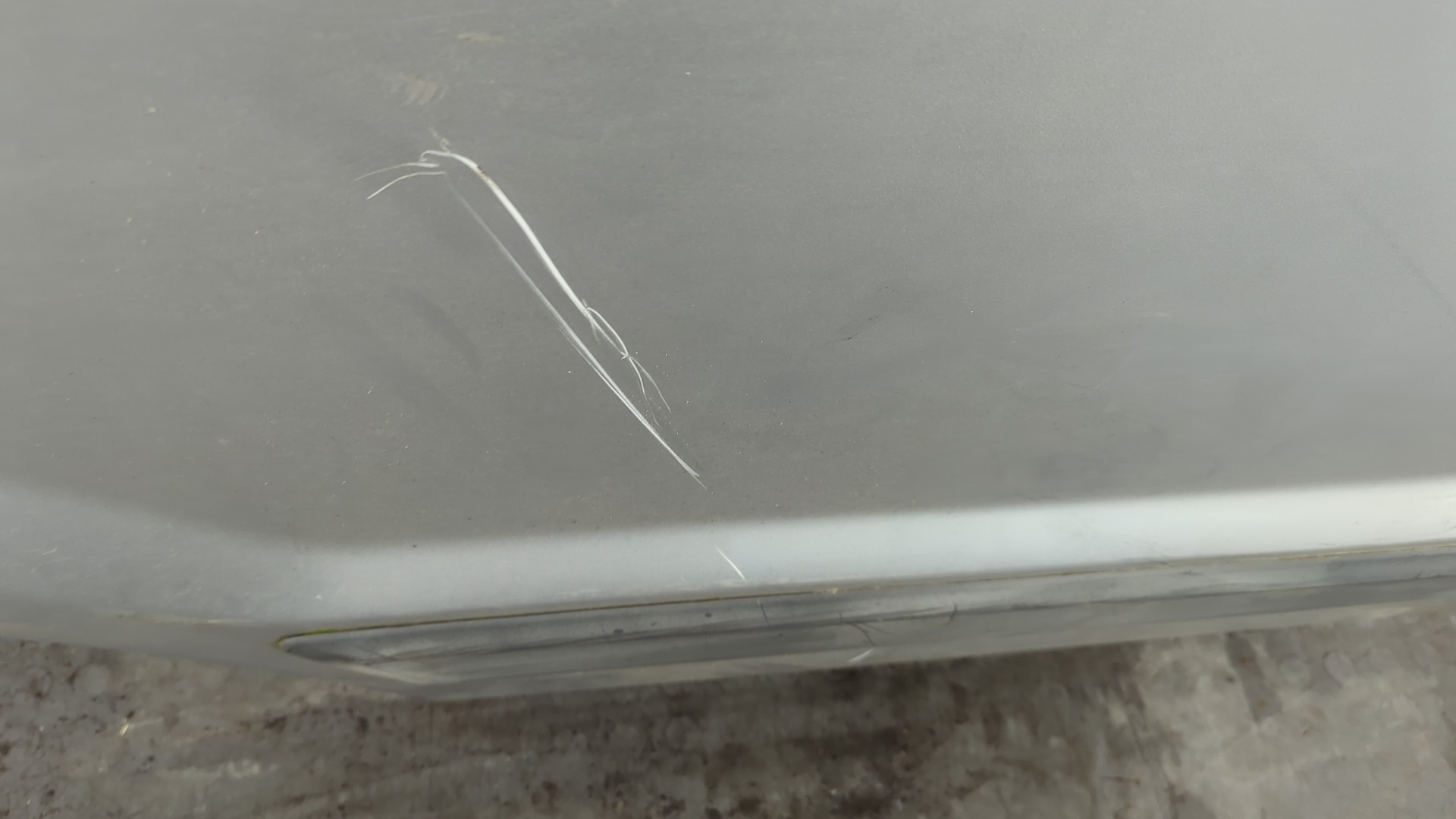 Дверь задняя правая