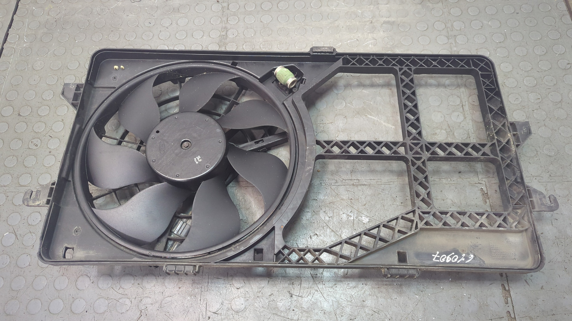 Вентилятор радиатора