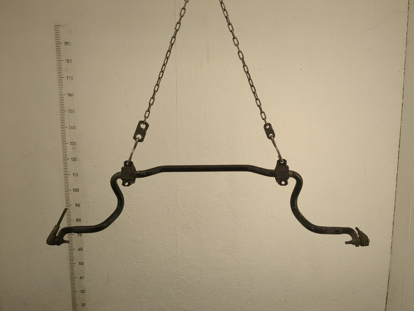 Стабилизатор передний