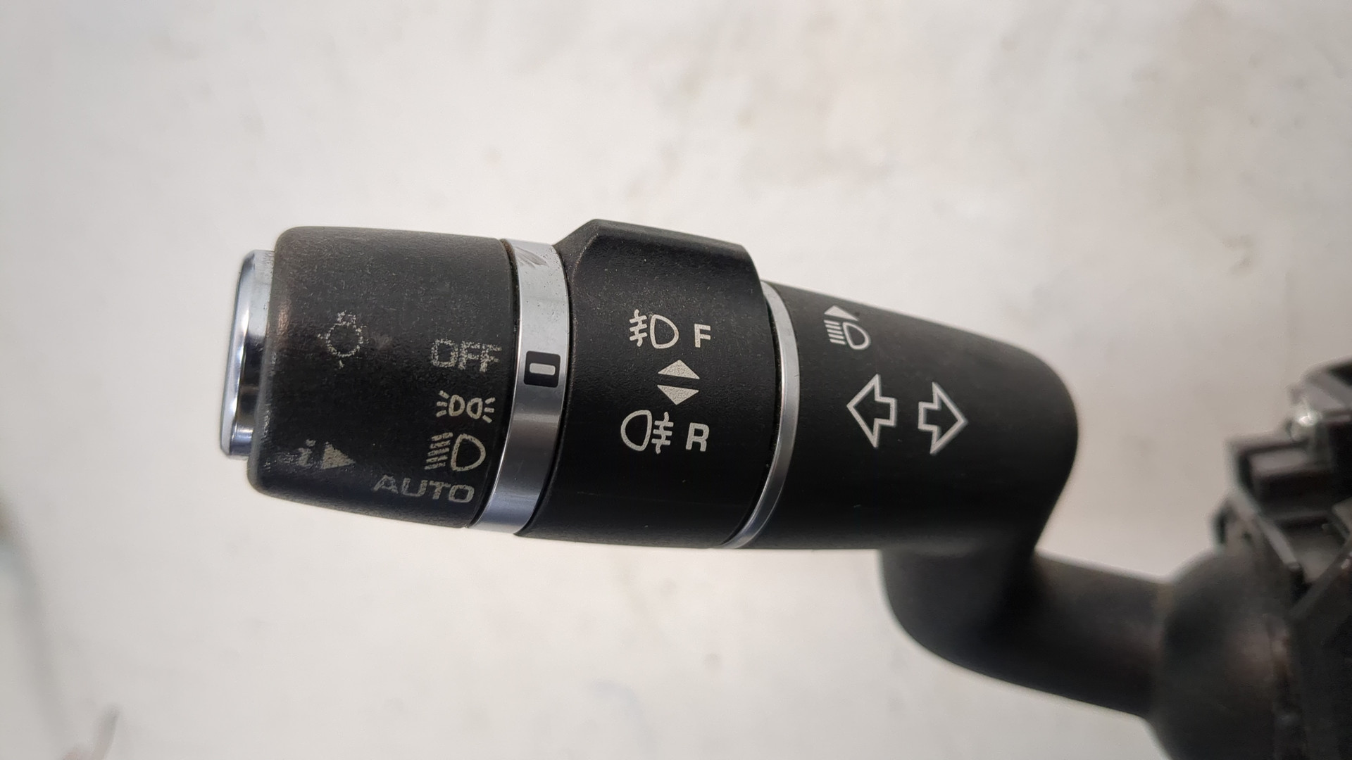 Переключатель подрулевой