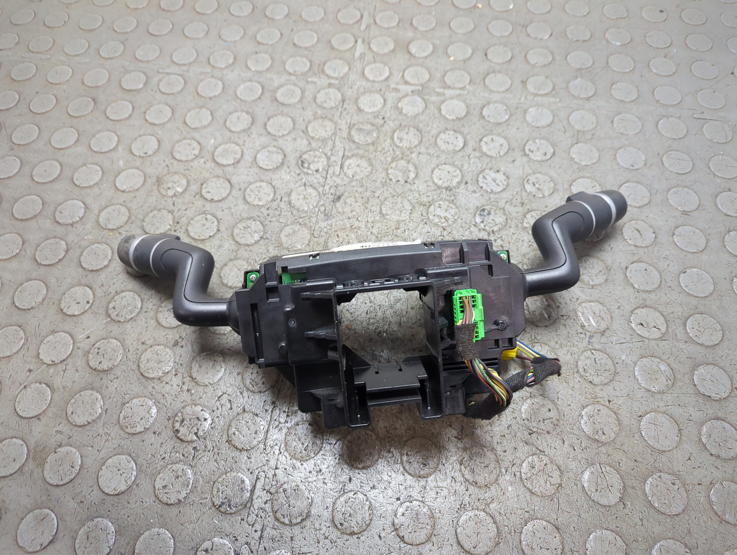 Переключатель подрулевой