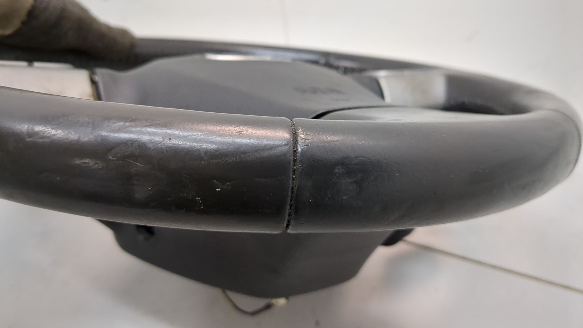 Рулевое колесо (руль)