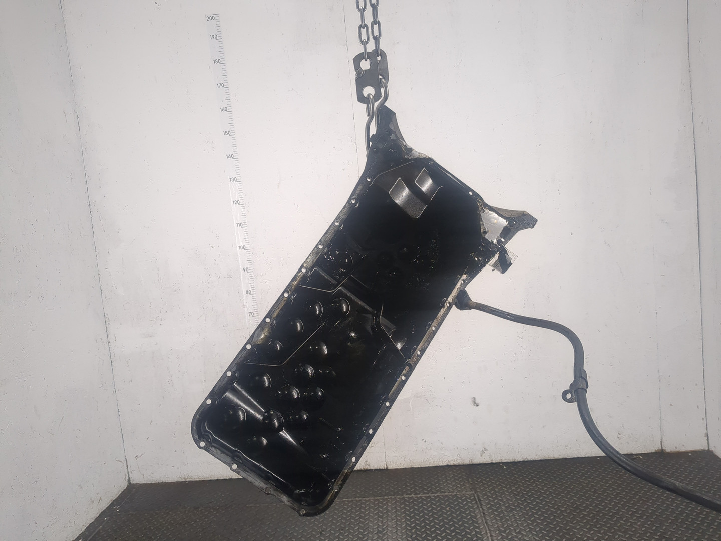 Поддон масляный двигателя (картер)