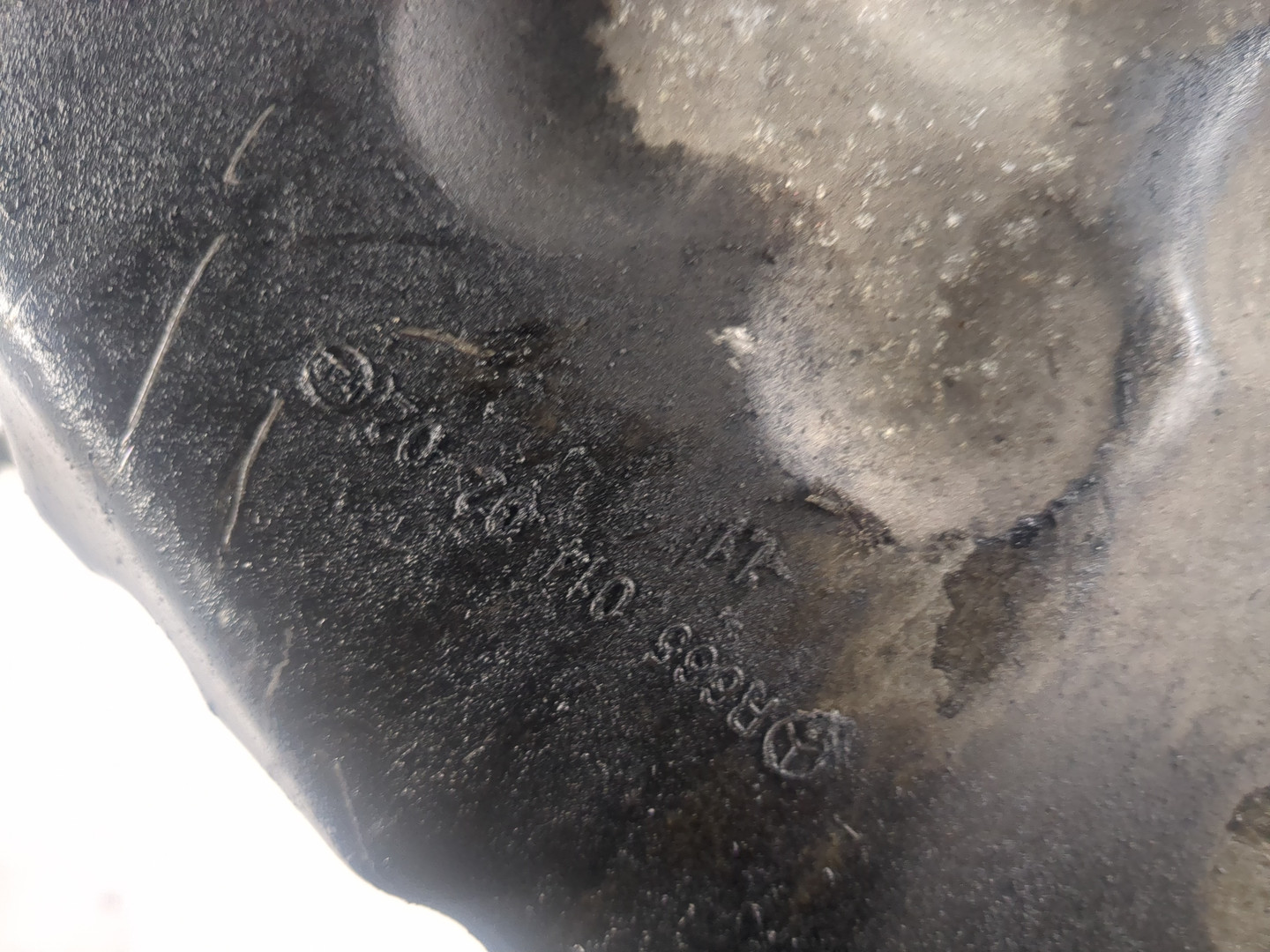 Поддон масляный двигателя (картер)