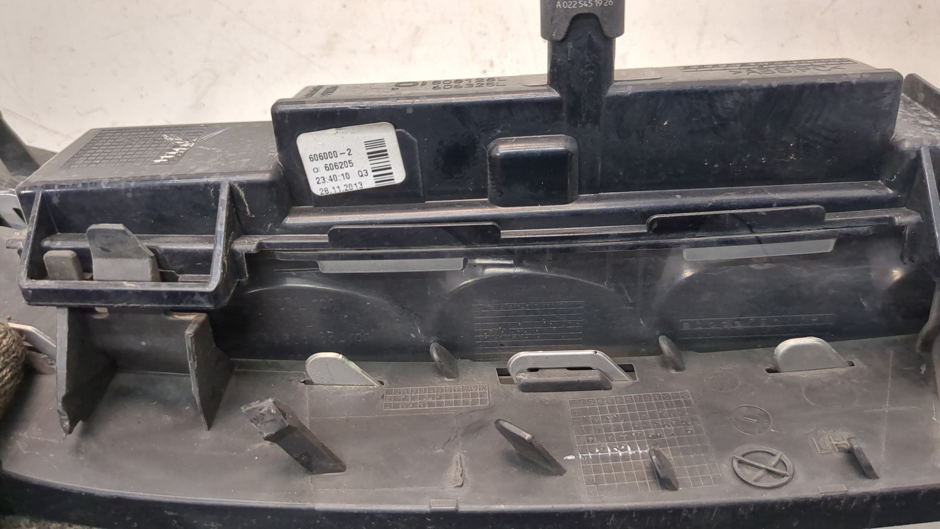 Фара дневного света левая (ходовые огни)