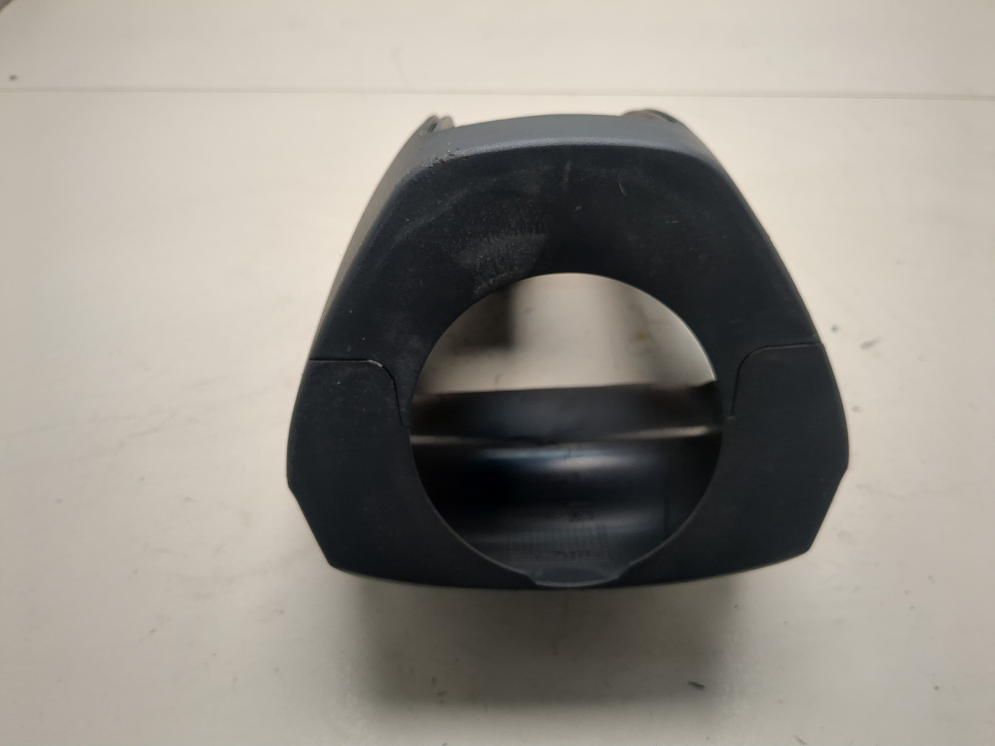 Кожух рулевой колонки