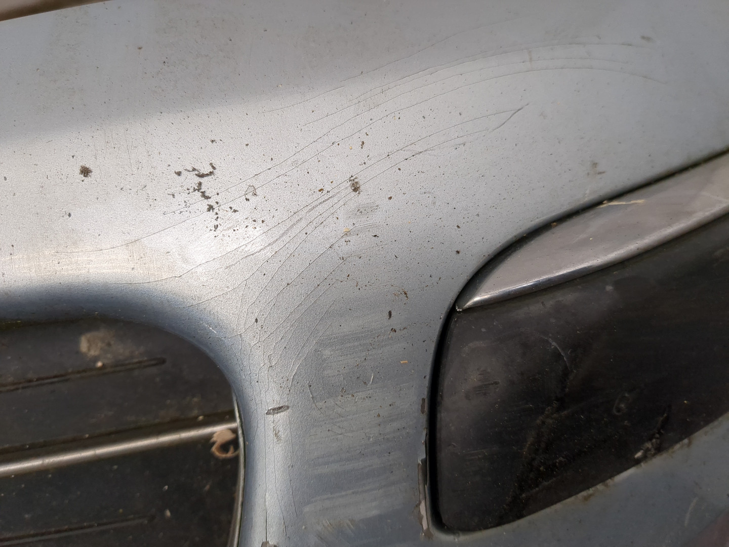 Бампер передний