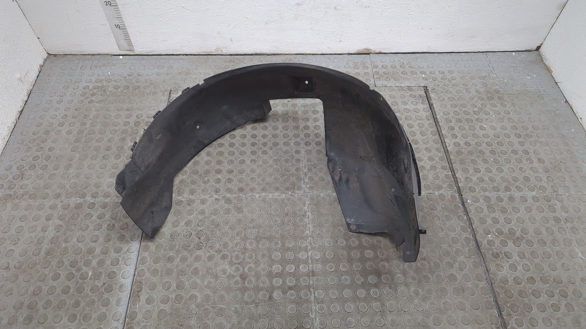 Локер передний правый