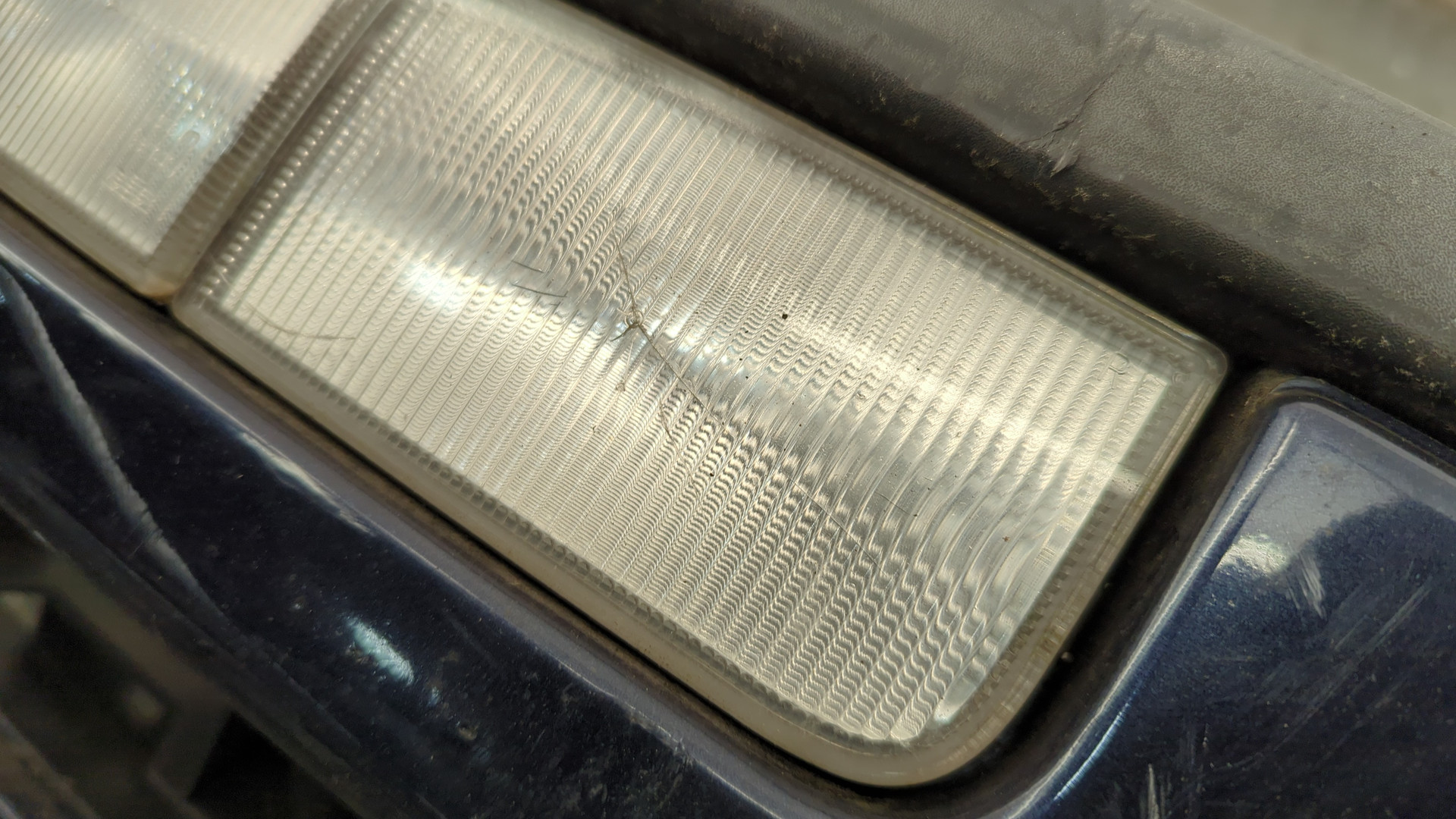 Бампер передний