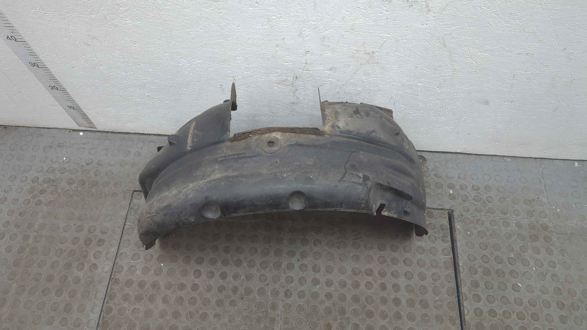 Локер передний правый