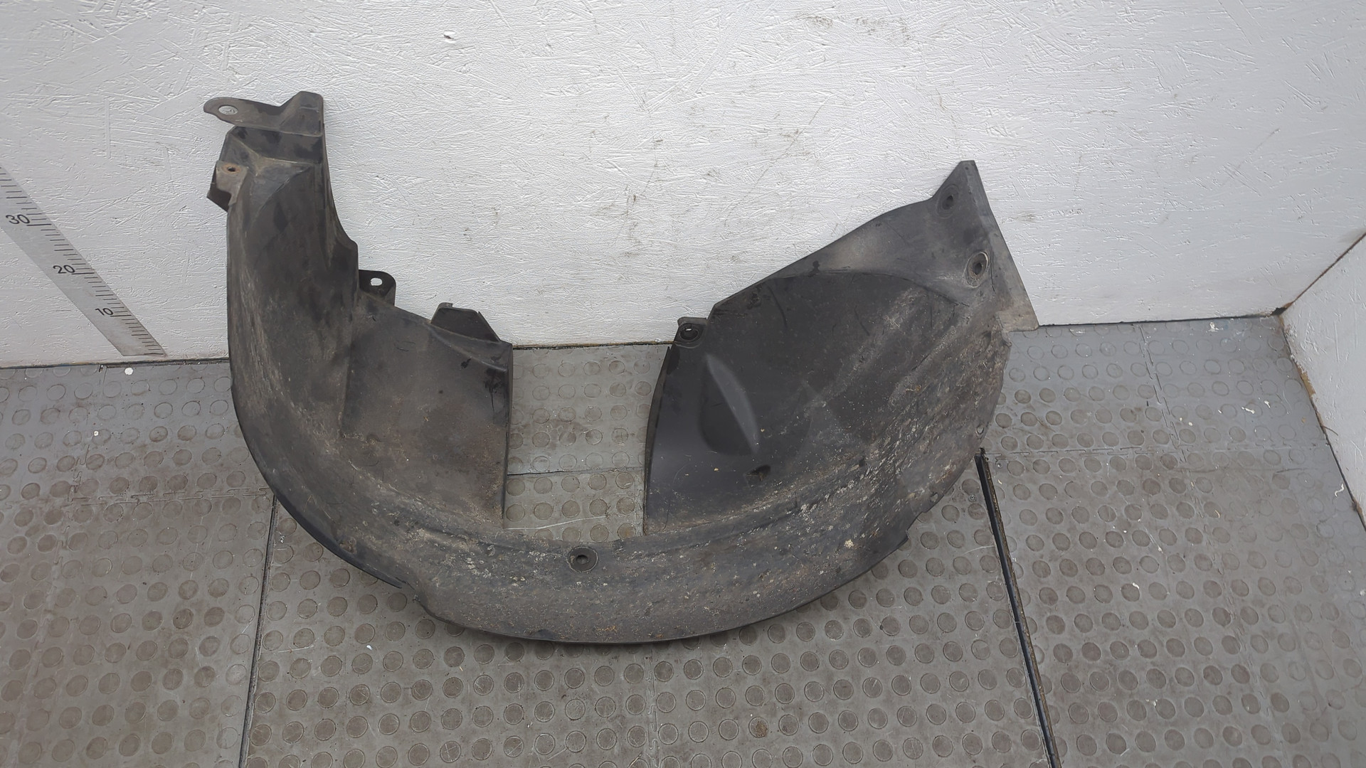 Локер передний правый