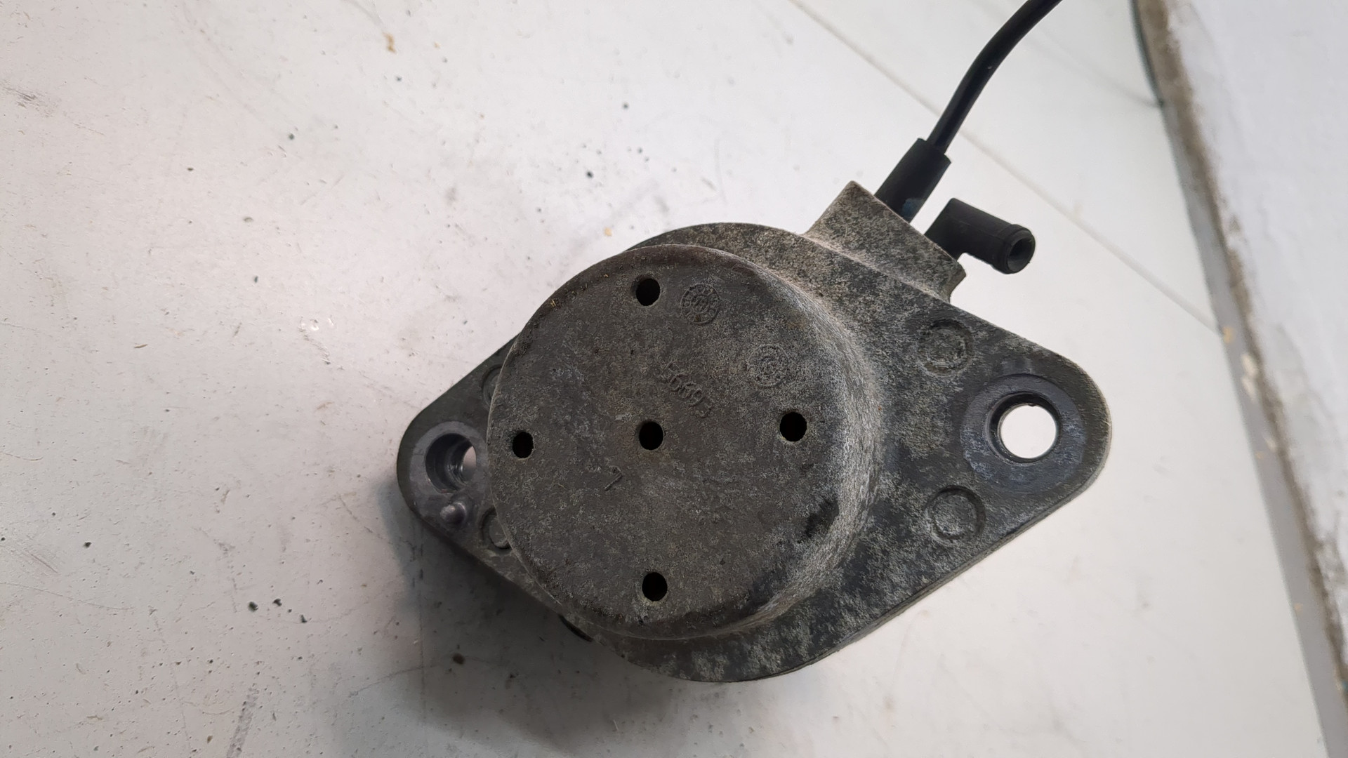 Опора двигателя