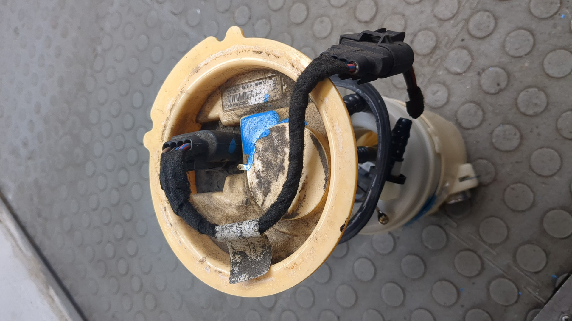 Насос топливный электрический