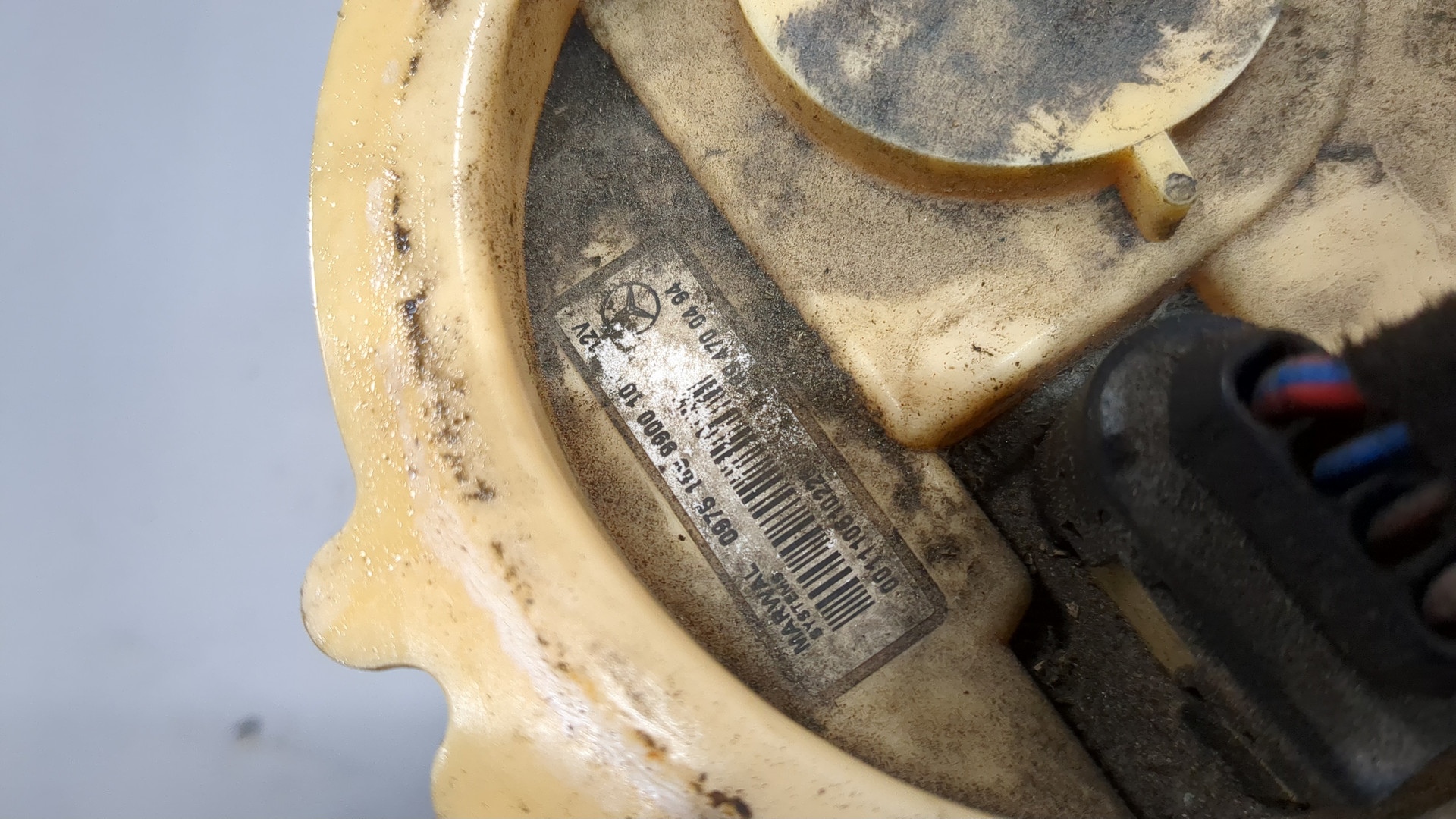 Насос топливный электрический