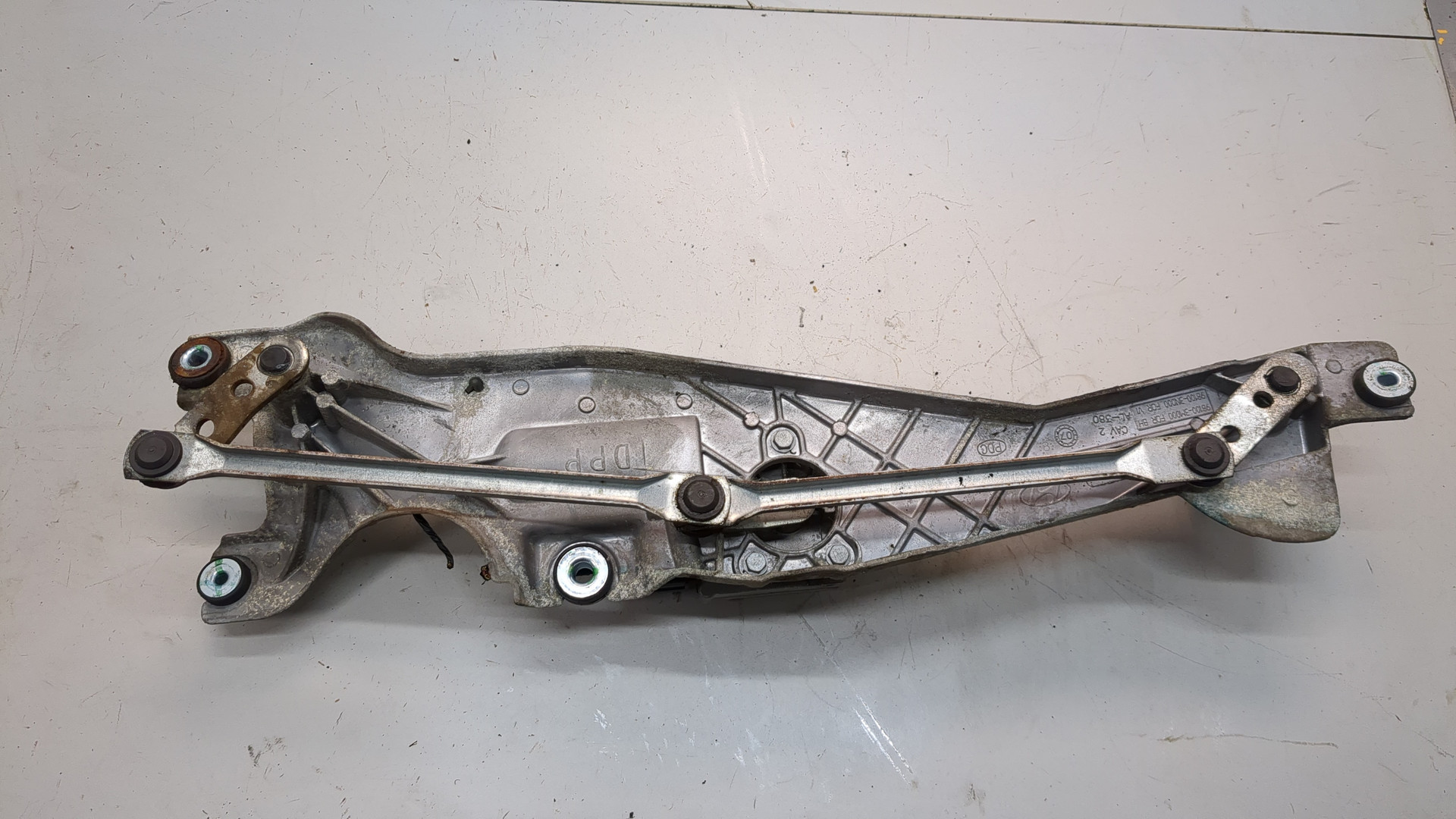 Трапеция стеклоочистителей