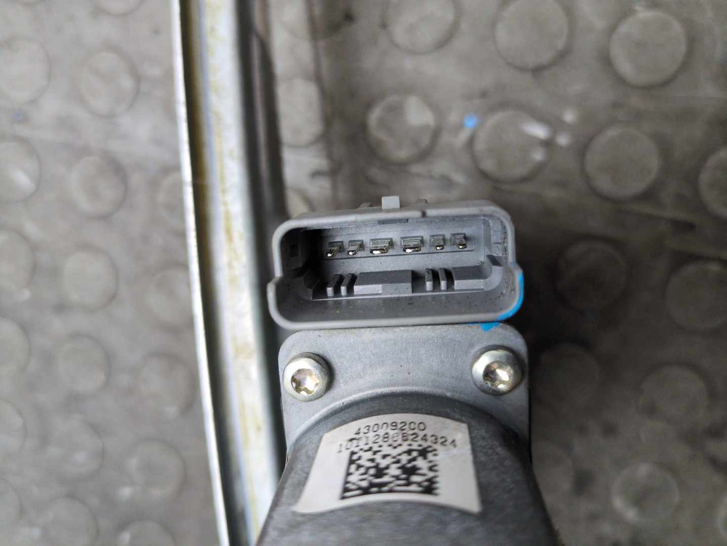 Стеклоподъемник электр. передний левый