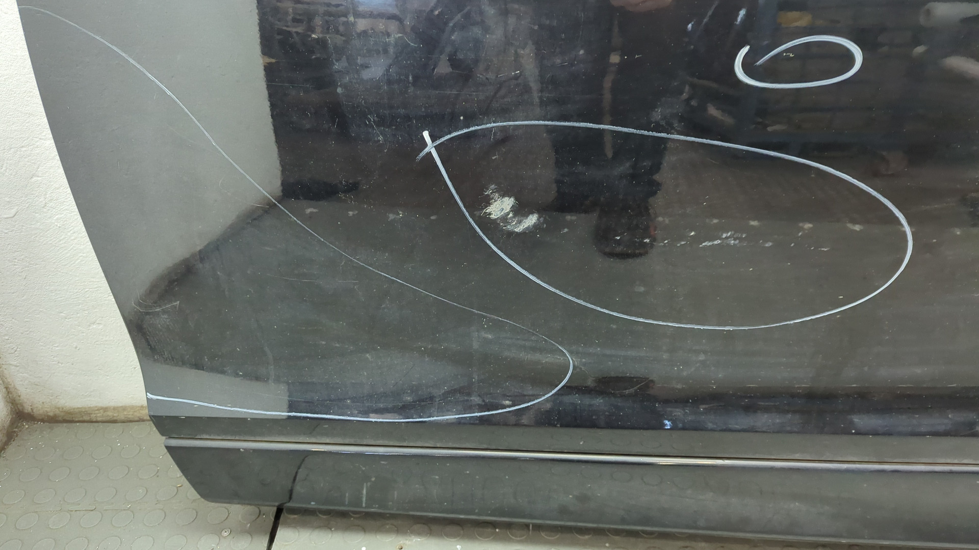 Дверь передняя левая