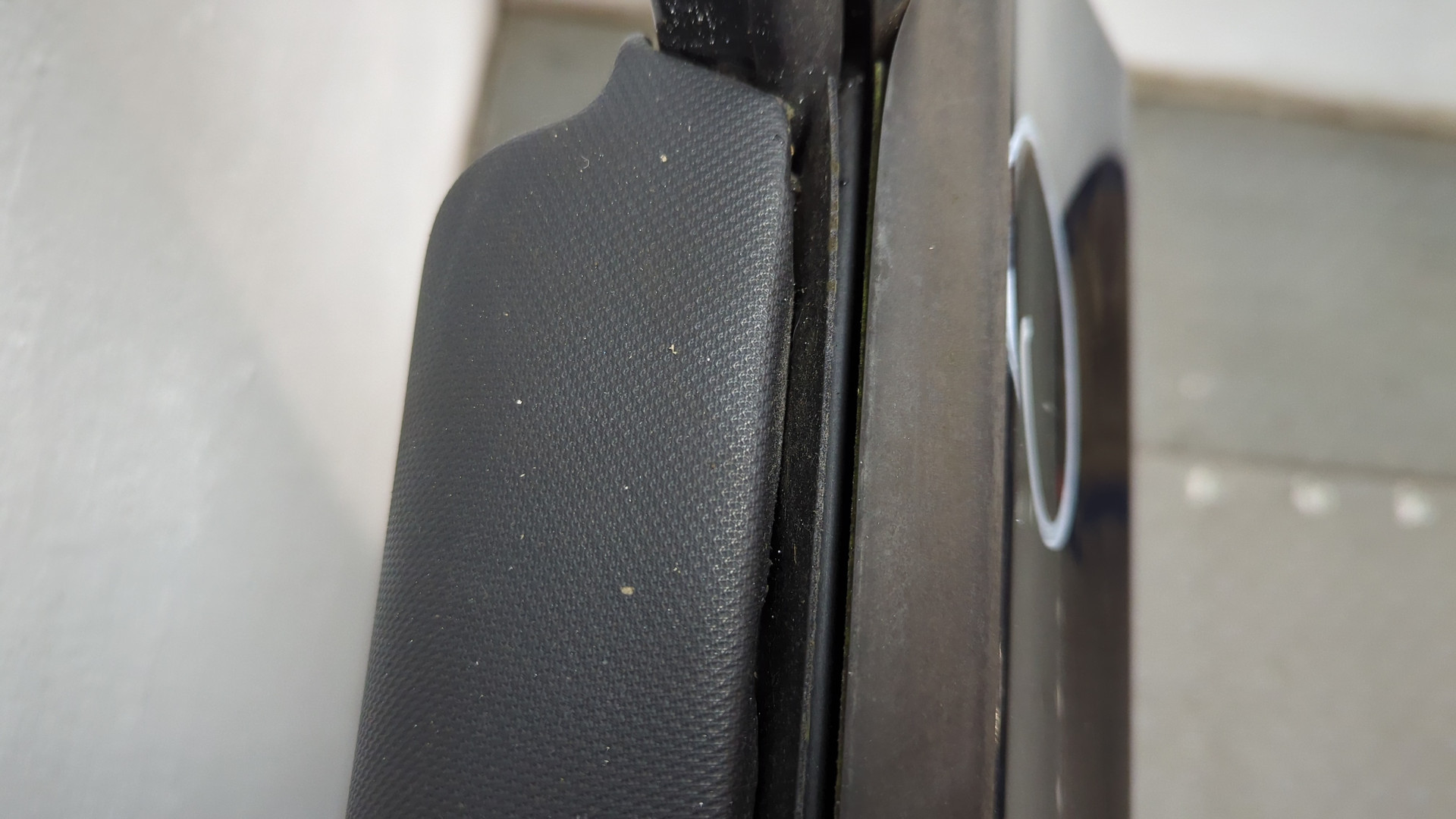 Дверь передняя левая